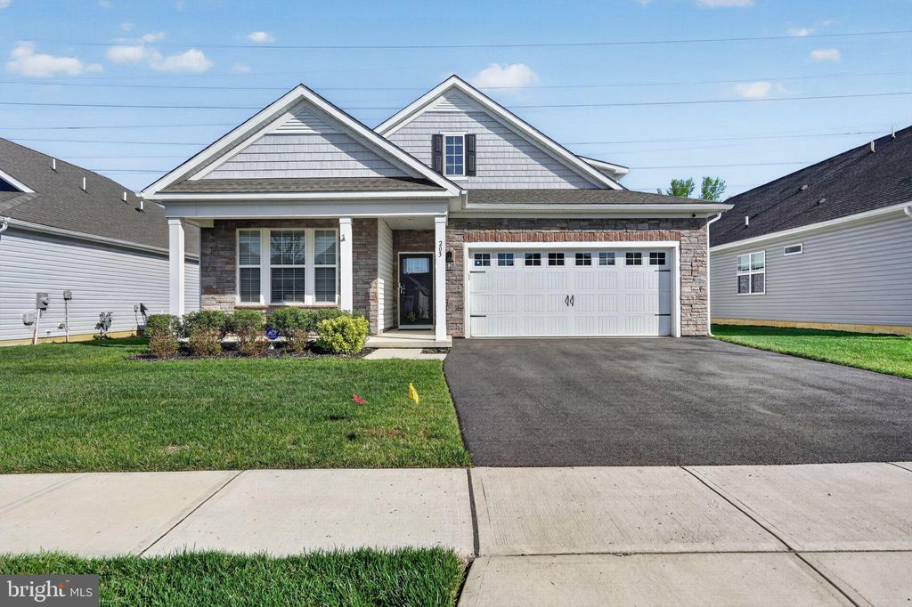 Photo of 203 Congressional Court, MOORESTOWN, NJ 08057 (MLS # NJBL2105530)