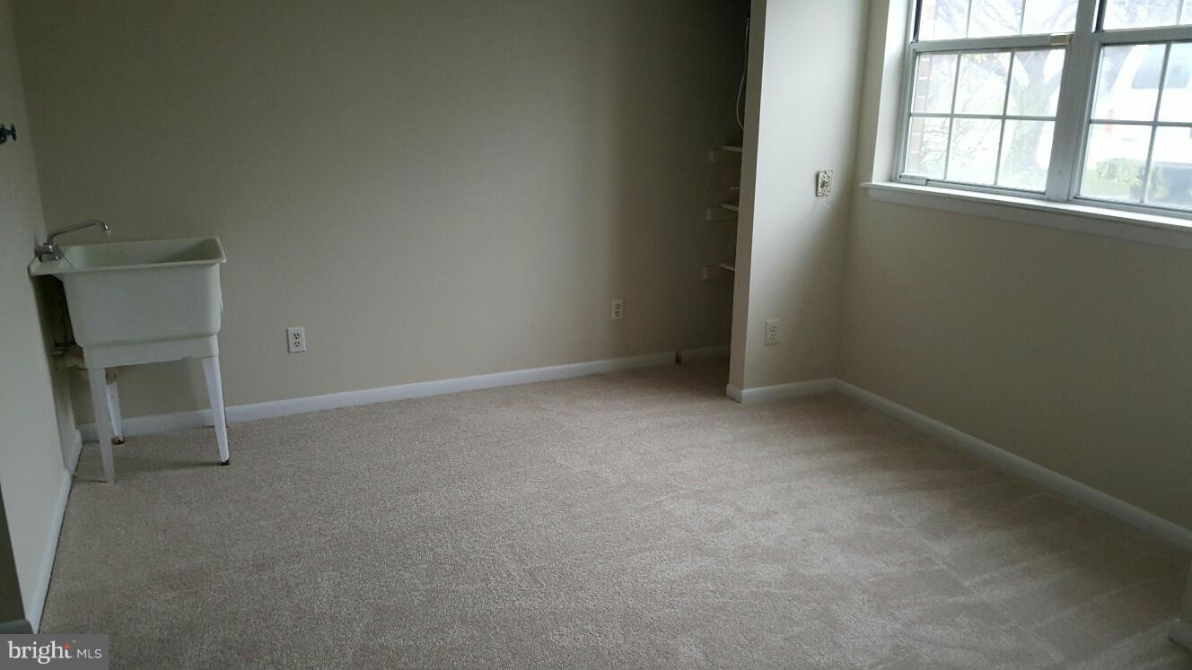 WEST SHORE - Residential