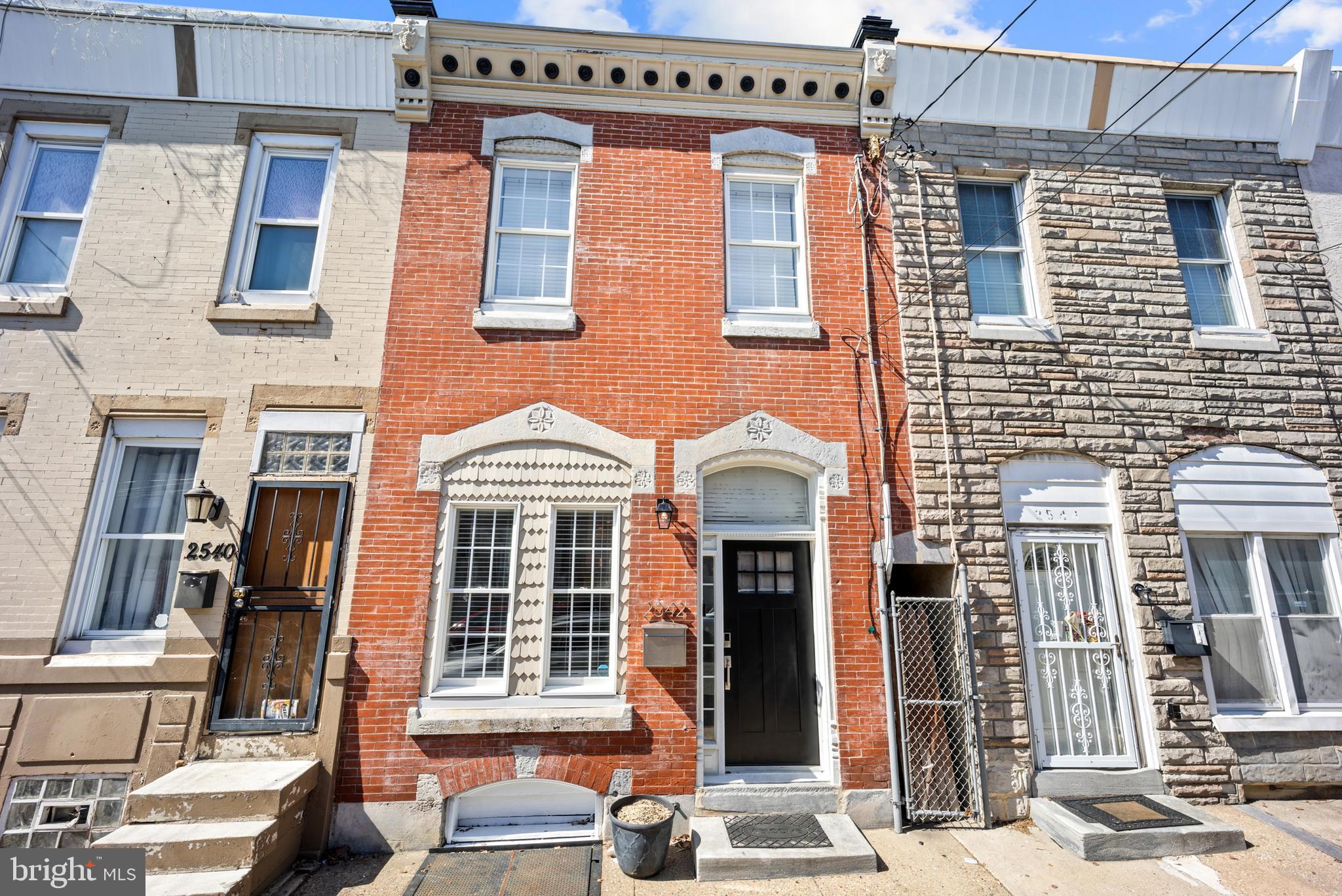 WEST KENSINGTON - Residential