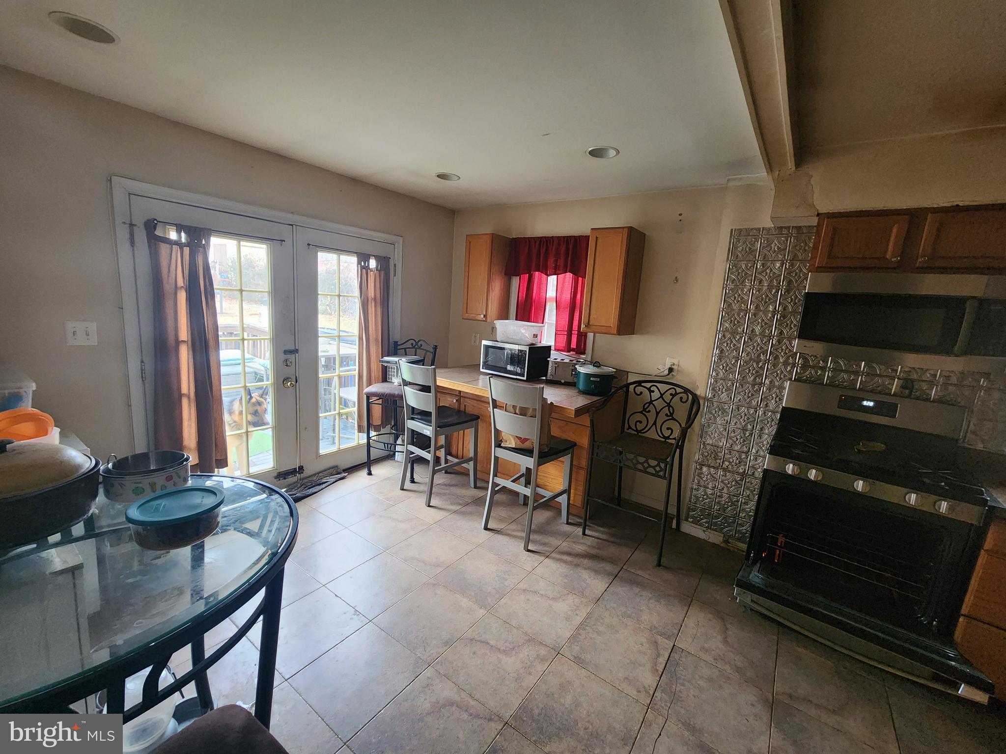 CARROLL KNOLLS - Residential