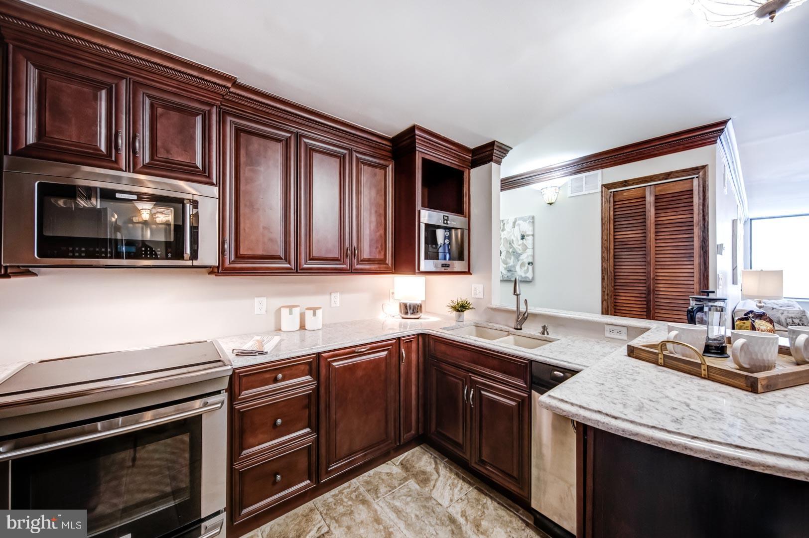 GREENHOUSE - Residential