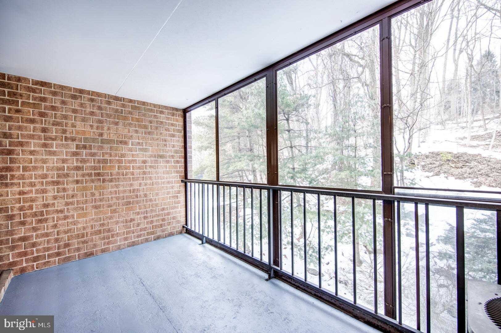 GREENHOUSE - Residential