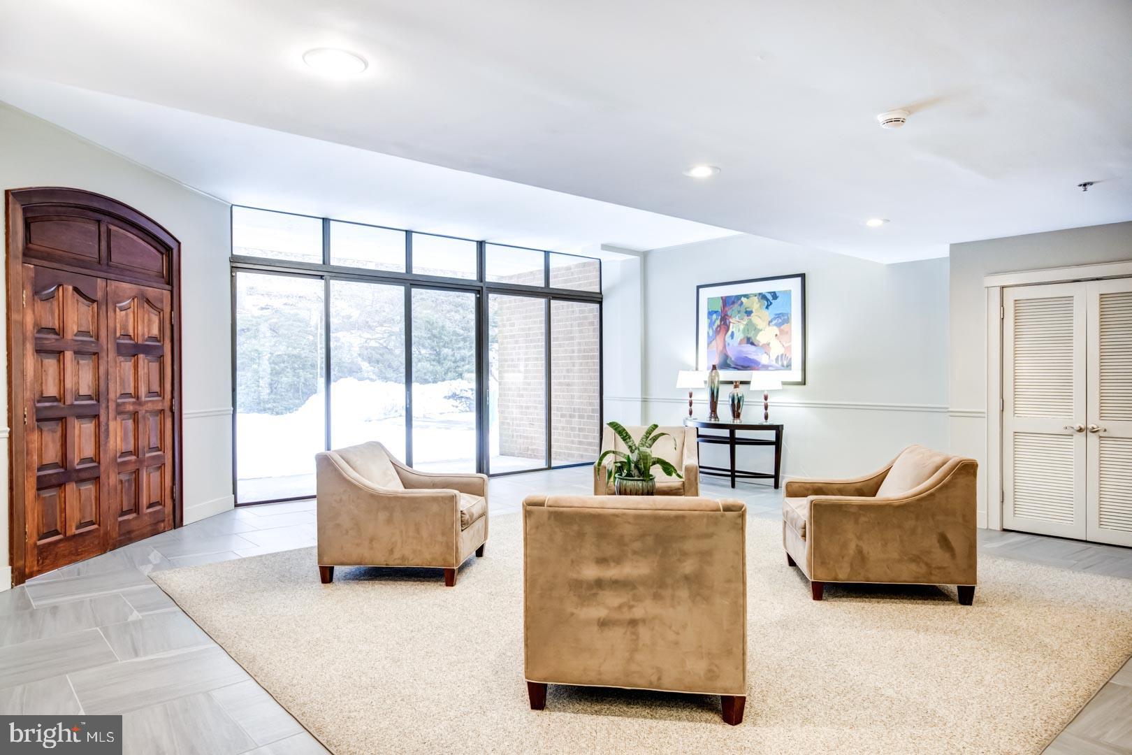 GREENHOUSE - Residential