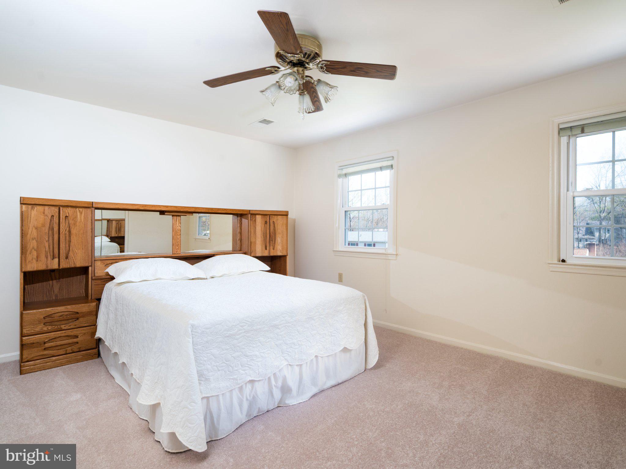 LAKE RIDGE - ANTIETAM - Residential