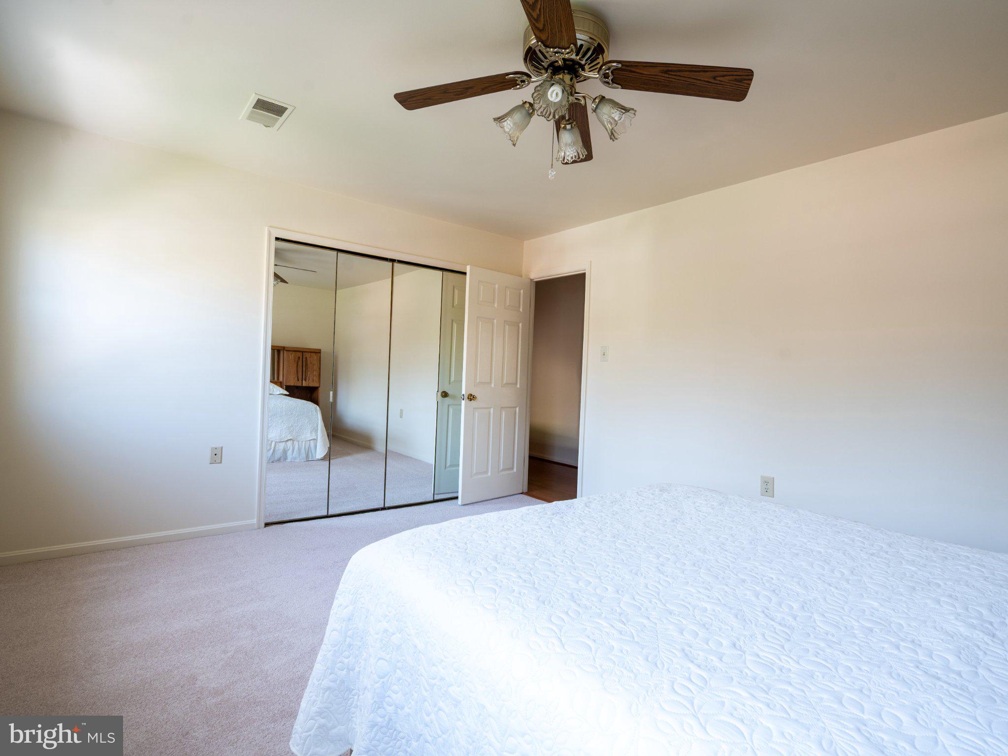 LAKE RIDGE - ANTIETAM - Residential