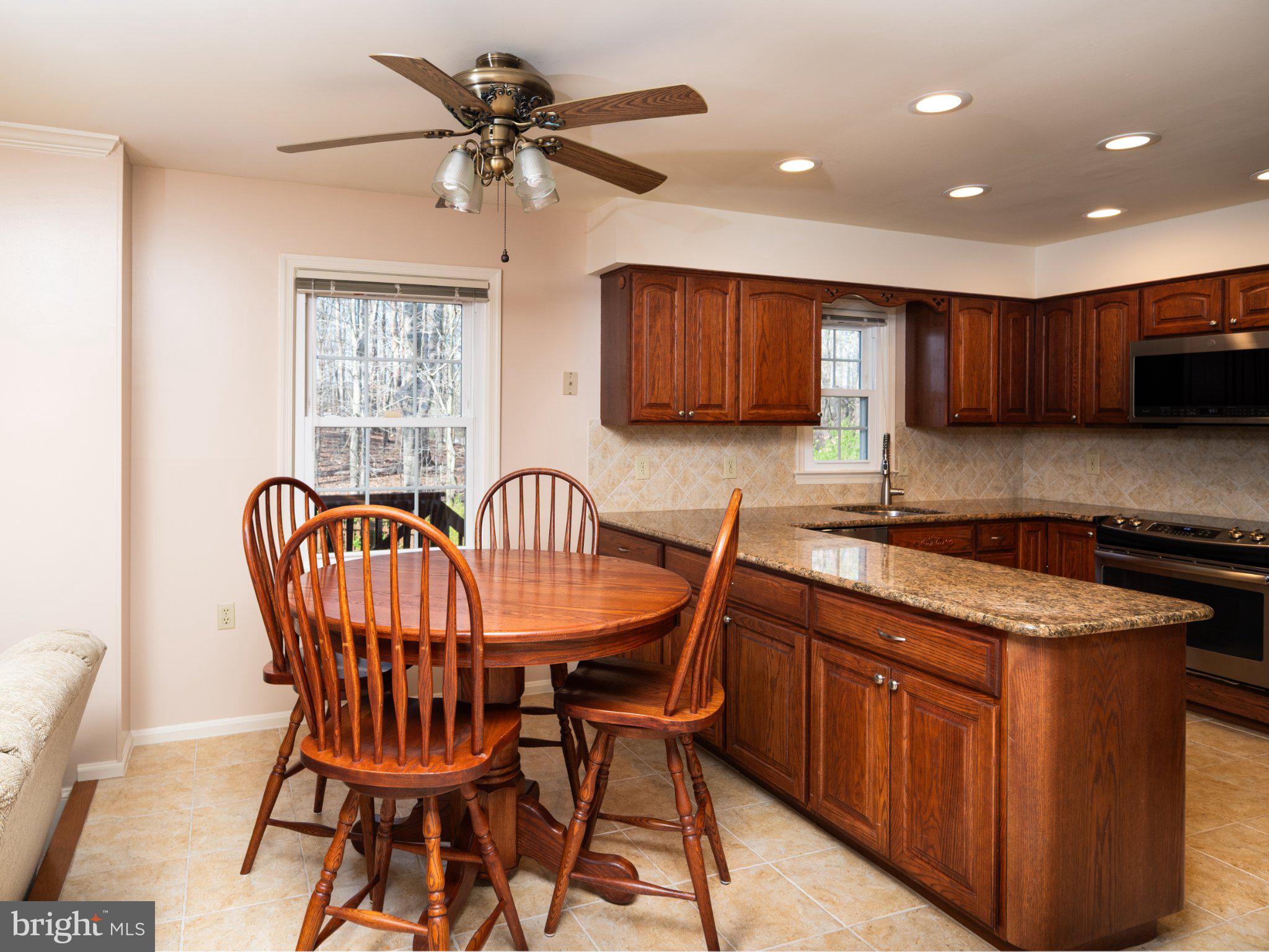 LAKE RIDGE - ANTIETAM - Residential