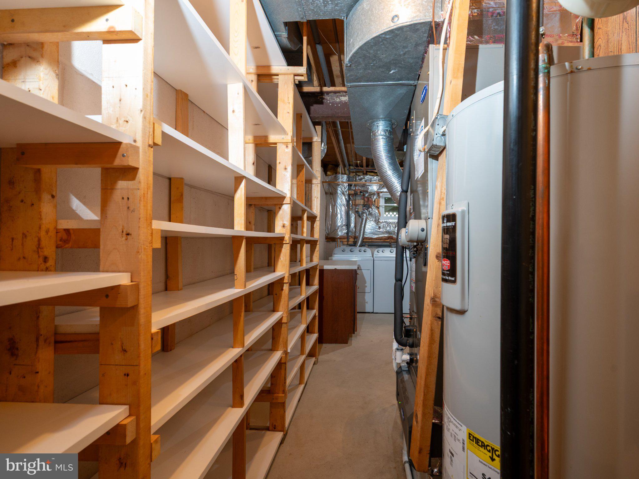 LAKE RIDGE - ANTIETAM - Residential