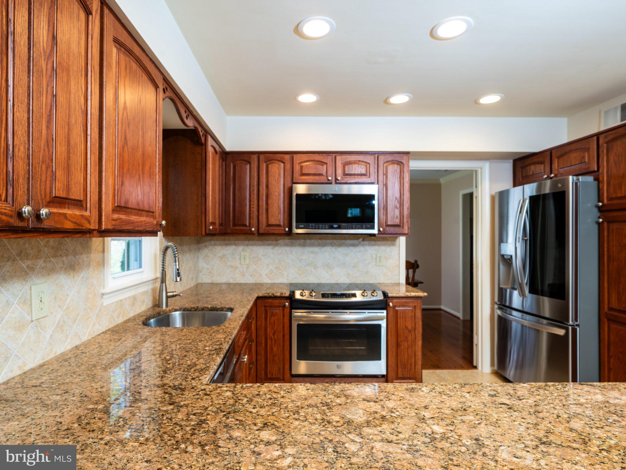 LAKE RIDGE - ANTIETAM - Residential