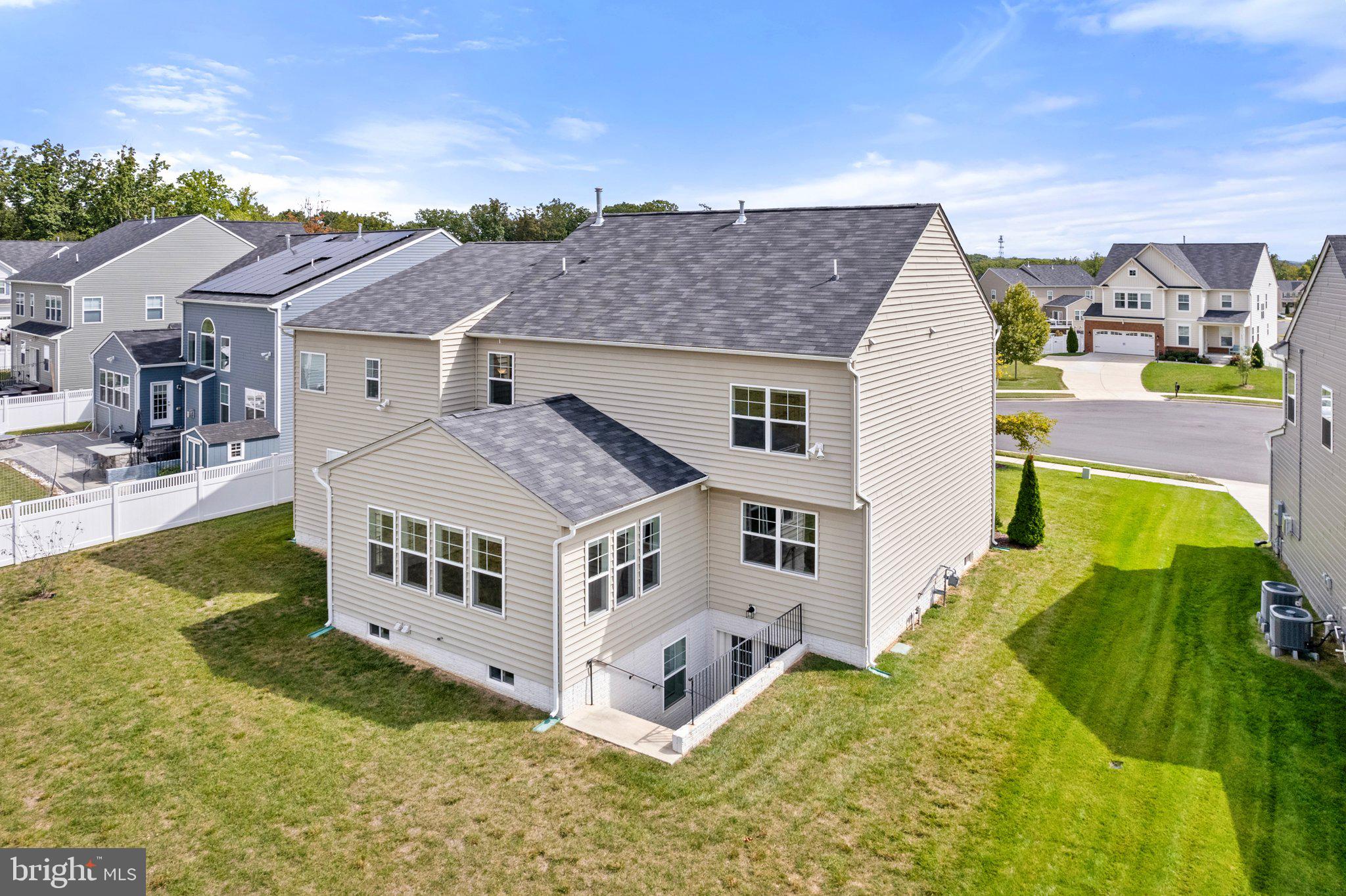 COPPER MILL ESTATES - Residential