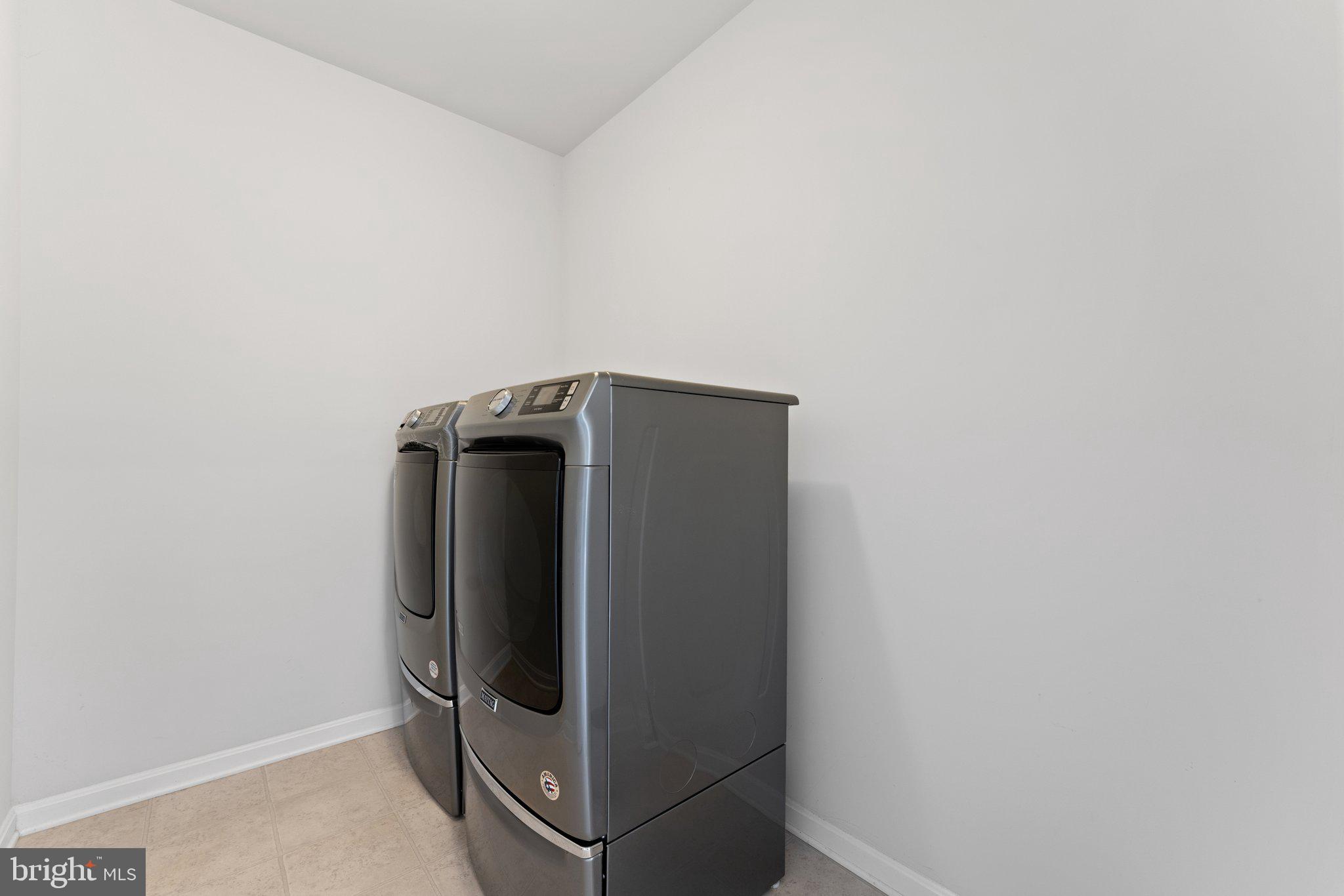 COPPER MILL ESTATES - Residential