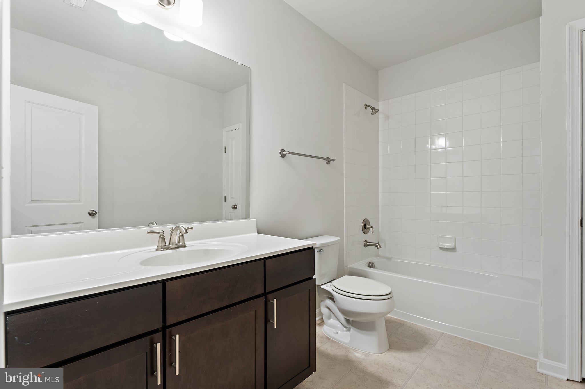 COPPER MILL ESTATES - Residential