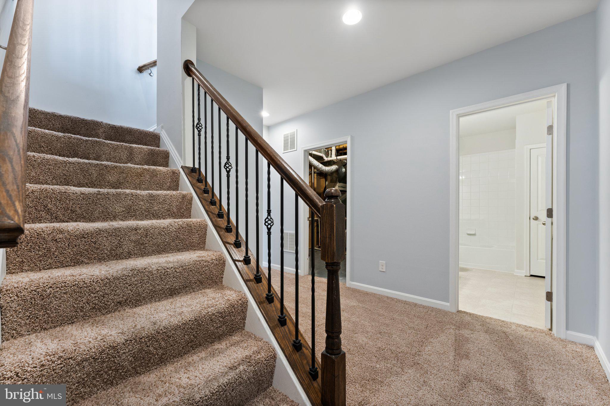 COPPER MILL ESTATES - Residential