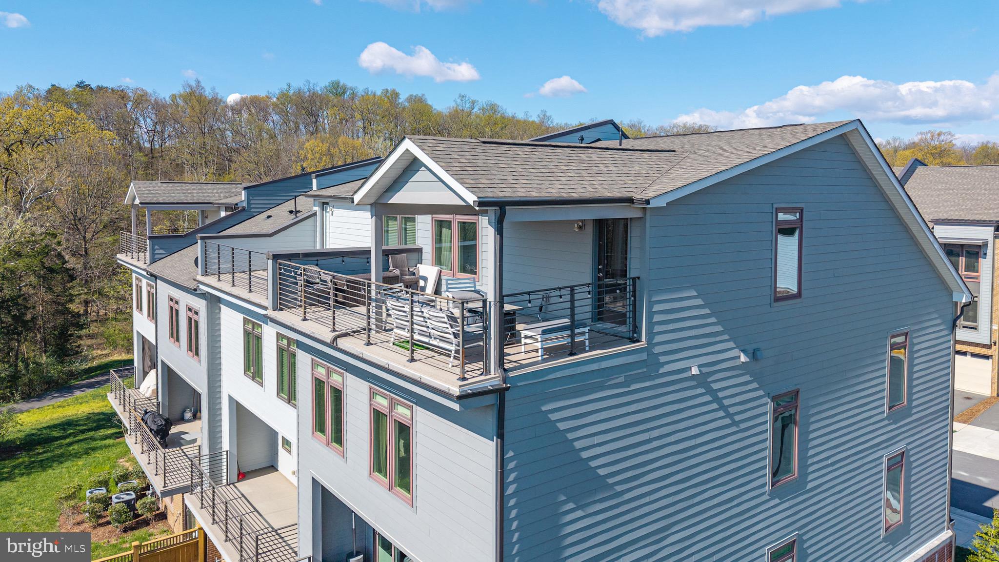 VILLAGE AT LEESBURG - Residential