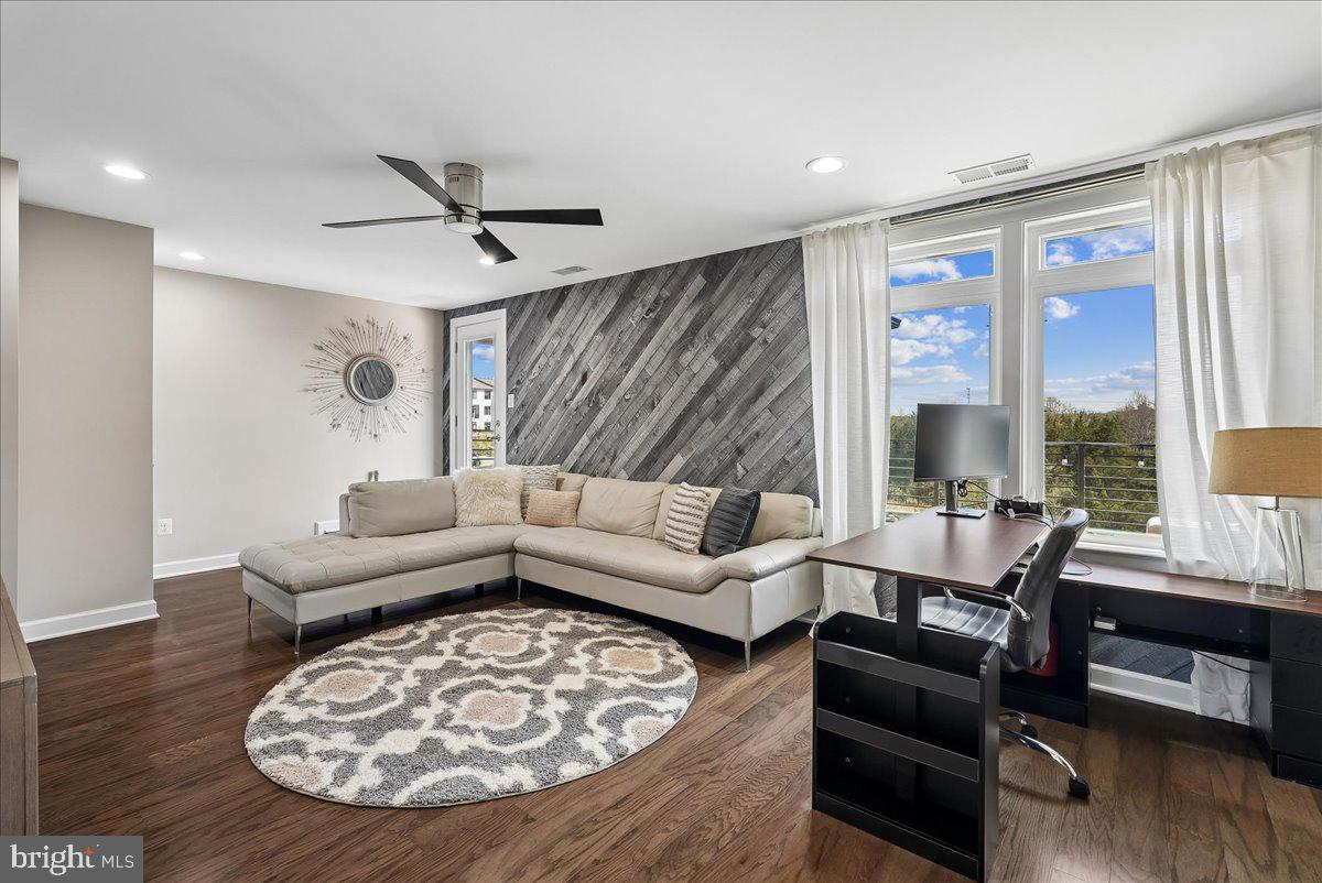 VILLAGE AT LEESBURG - Residential