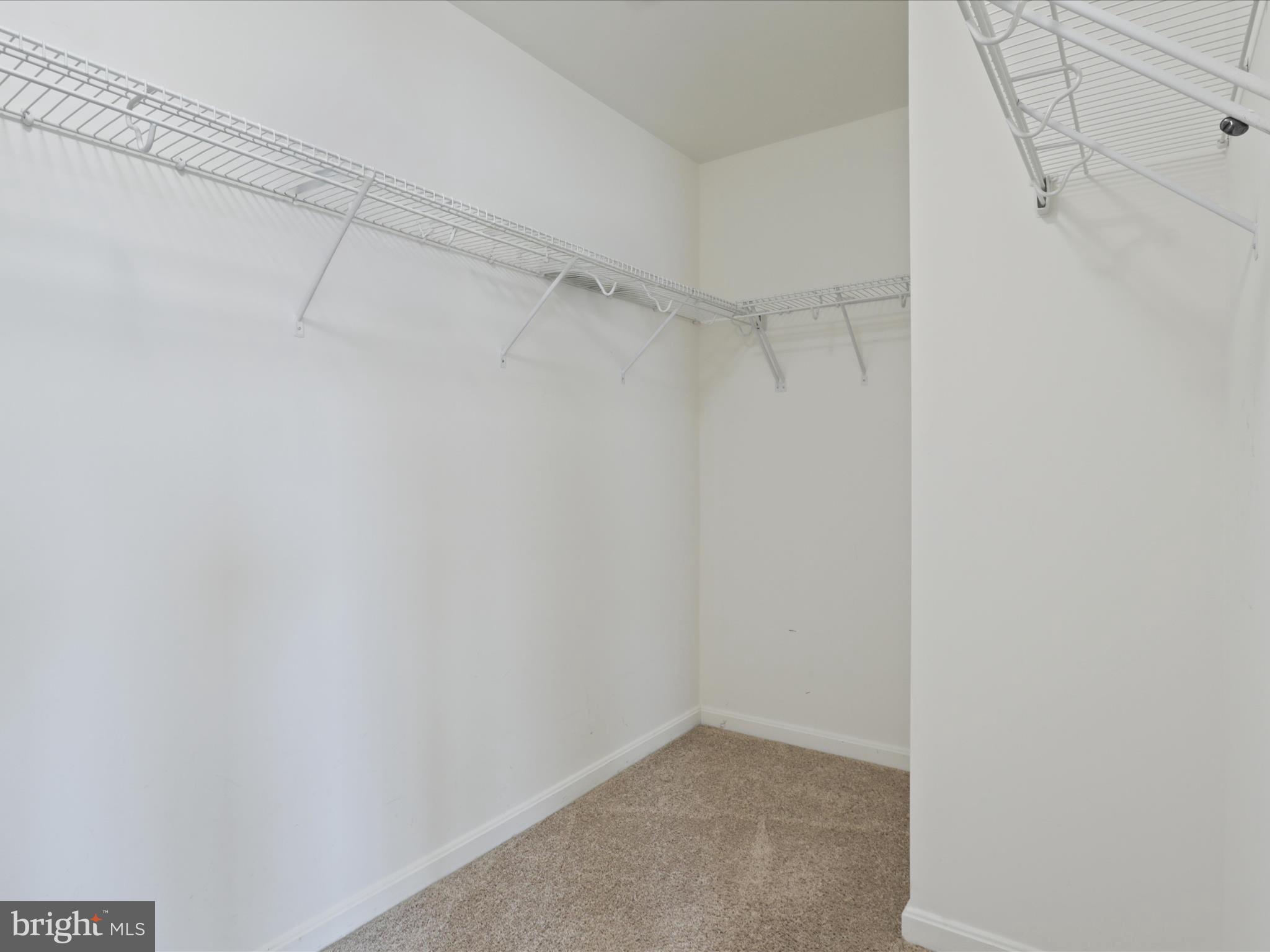 BROADLANDS - Residential Lease