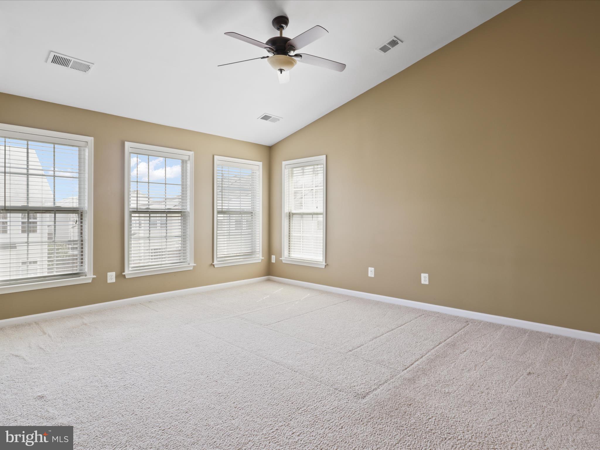 BROADLANDS - Residential Lease