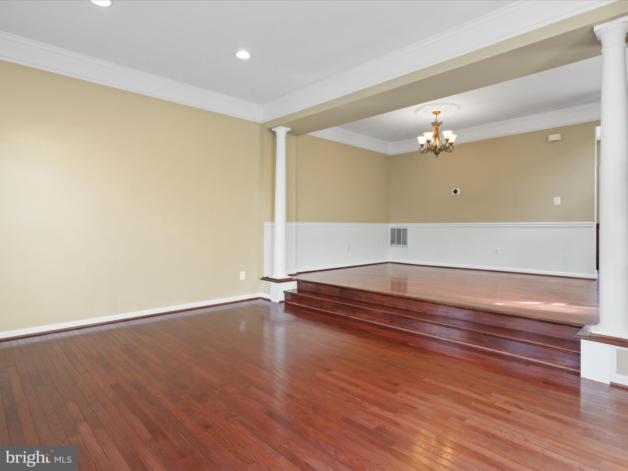 BROADLANDS - Residential Lease