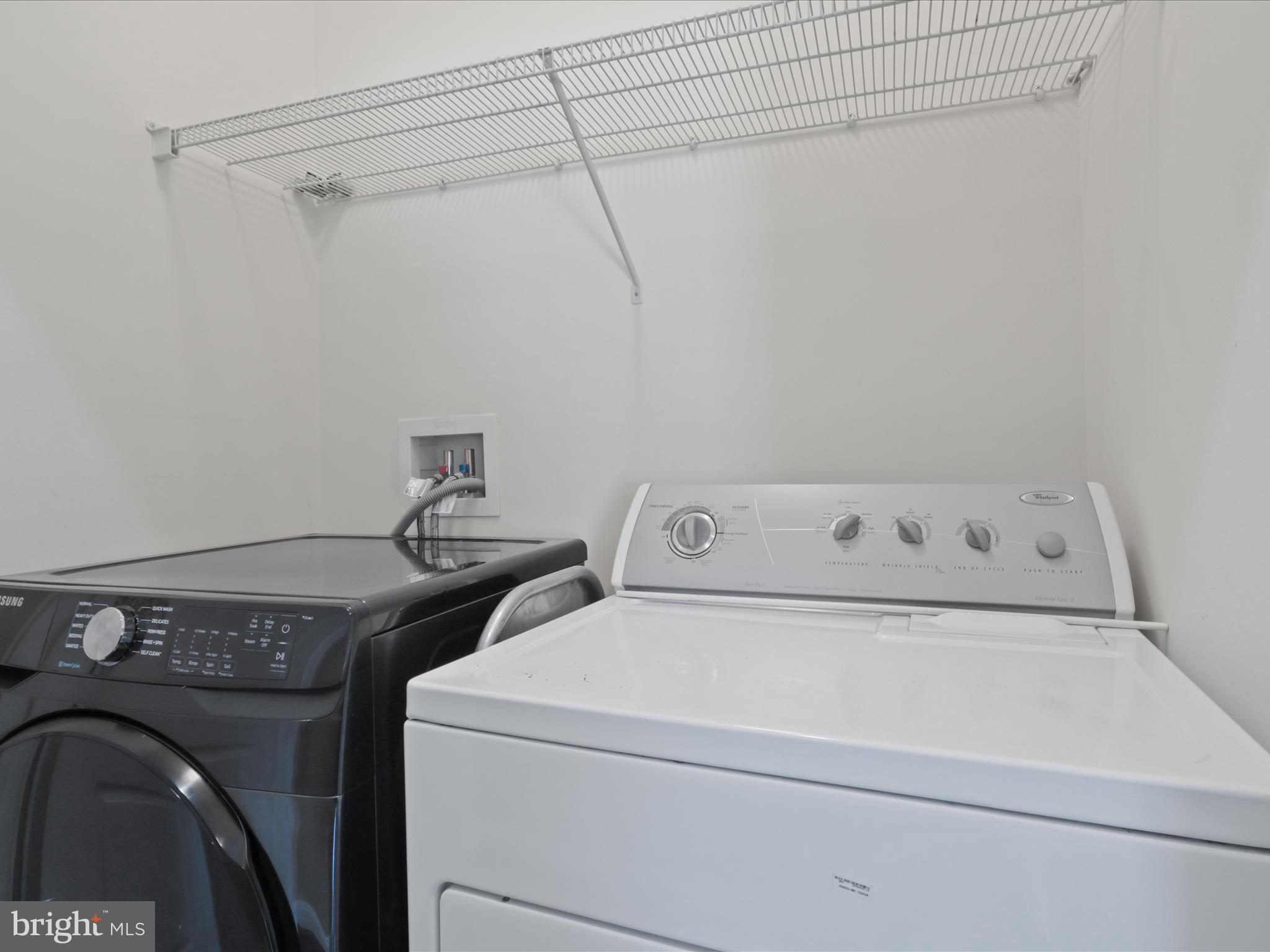 BROADLANDS - Residential Lease