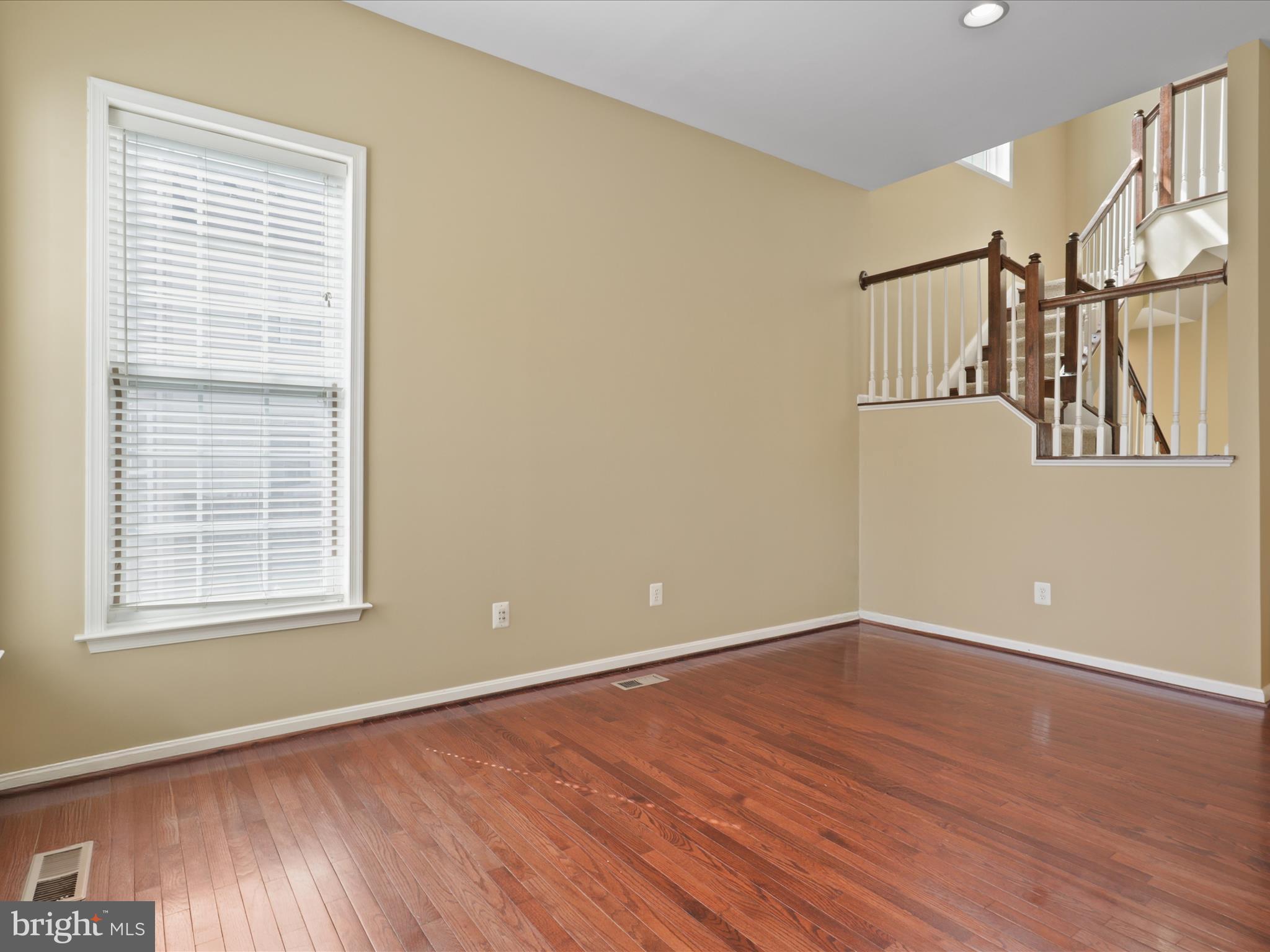 BROADLANDS - Residential Lease