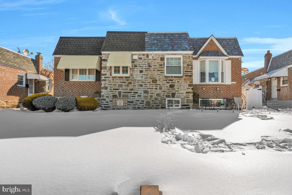 Photo of 7829 Brous Avenue, PHILADELPHIA, PA 19152 (MLS # PAPH2582498)