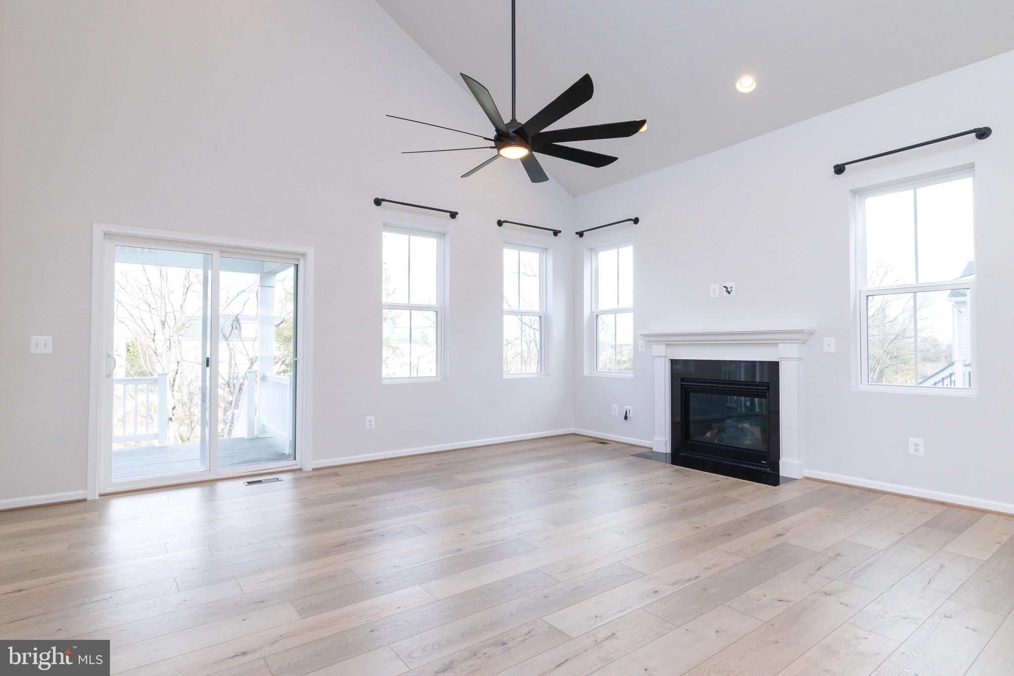 SNOWDEN BRIDGE - Residential