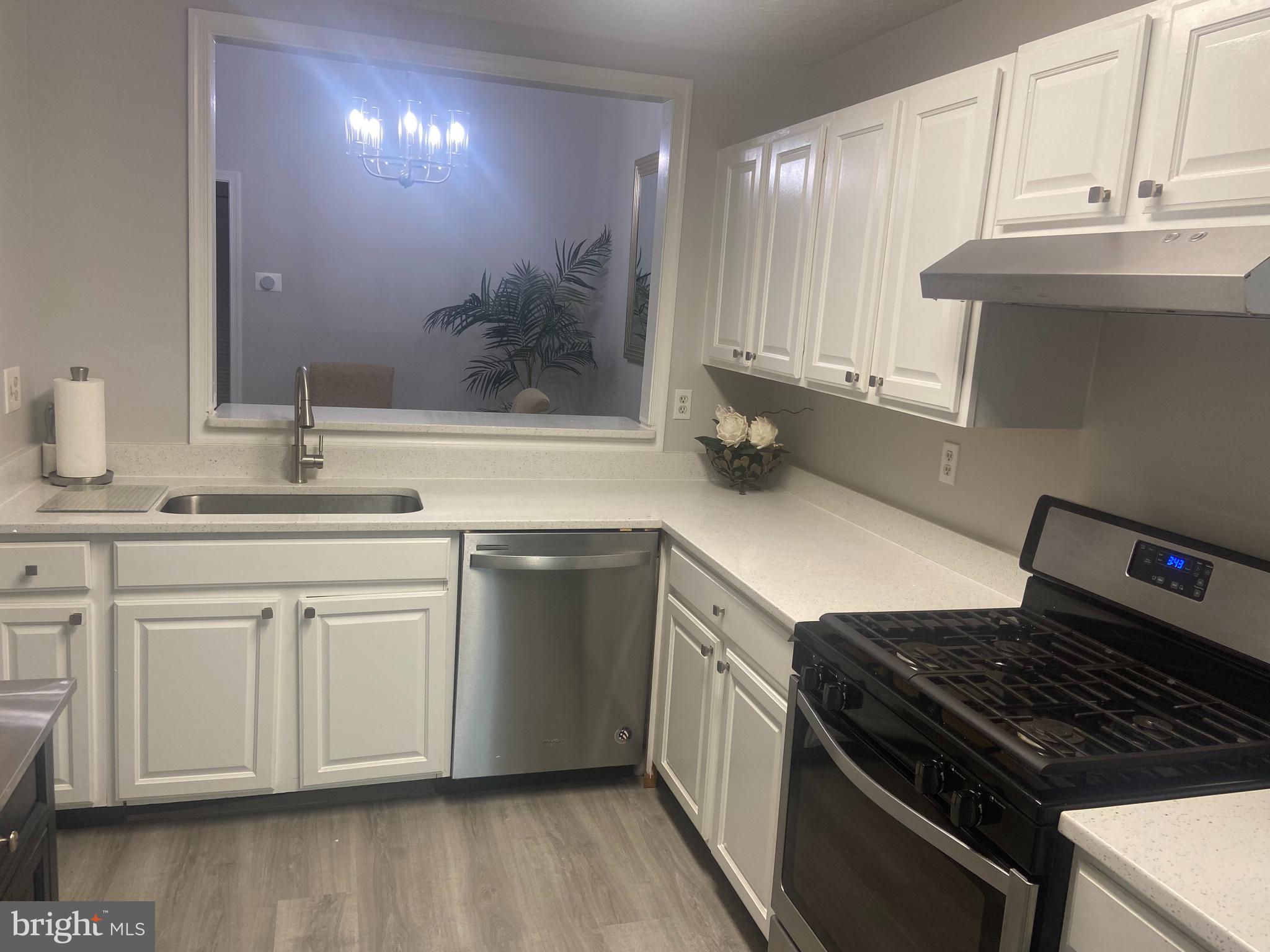 WINDBROOKE - Residential