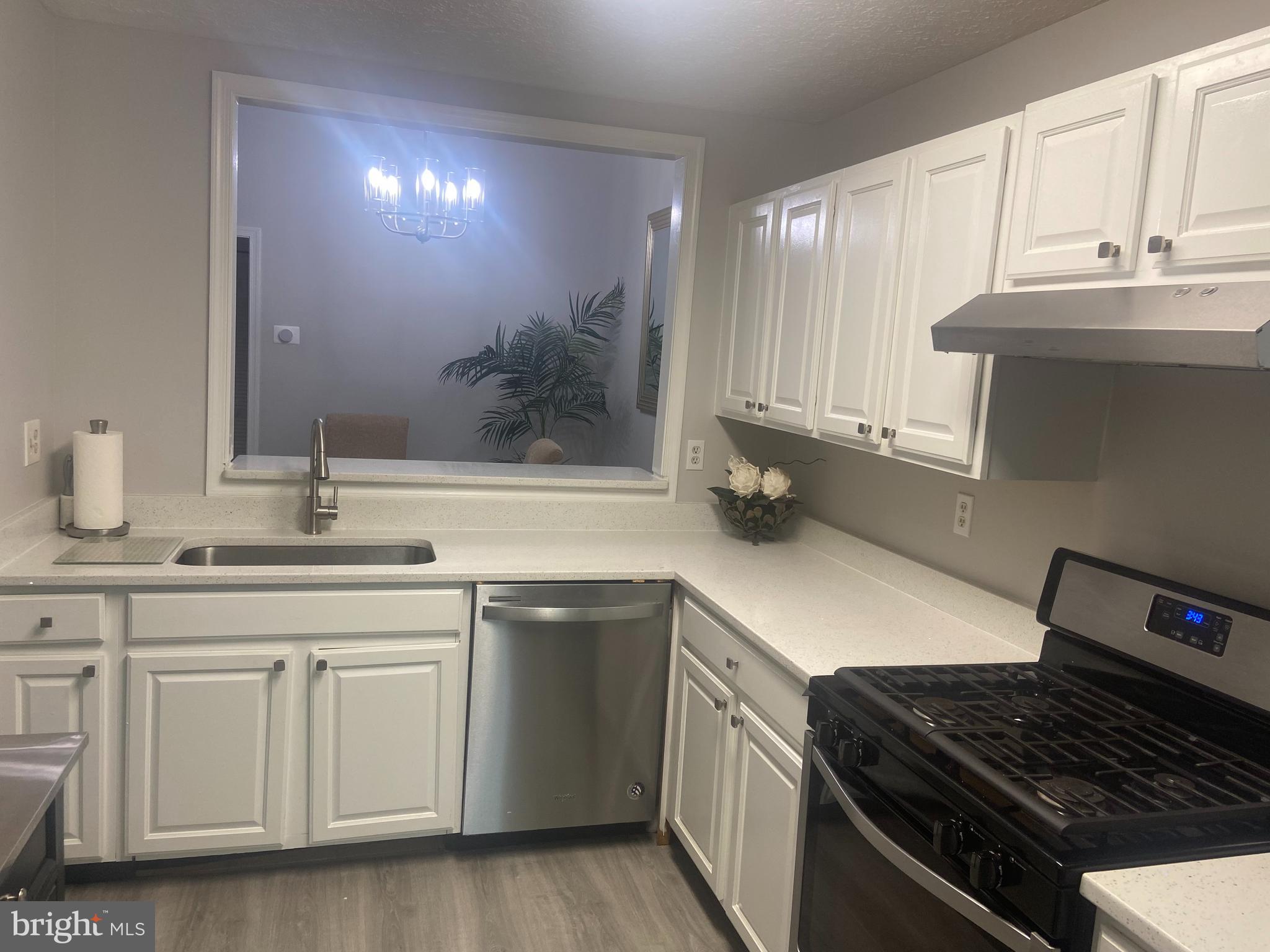 WINDBROOKE - Residential