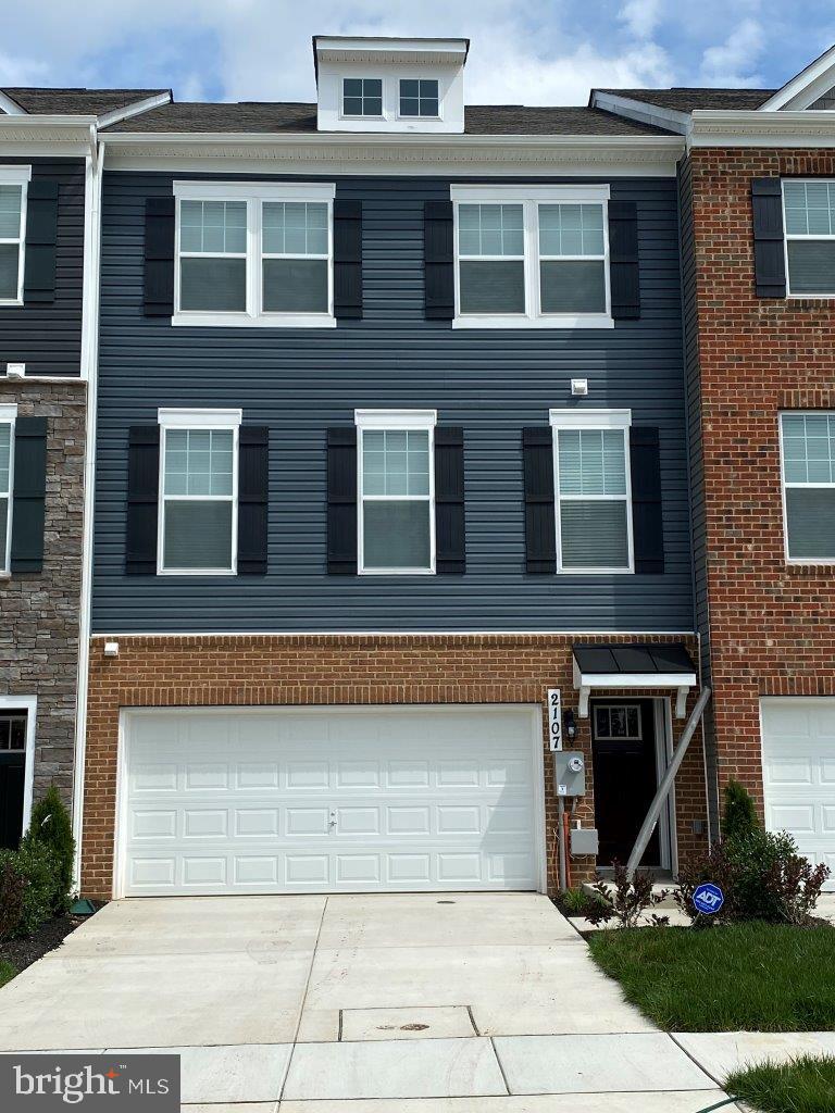 WOODMORE OVERLOOK - Residential