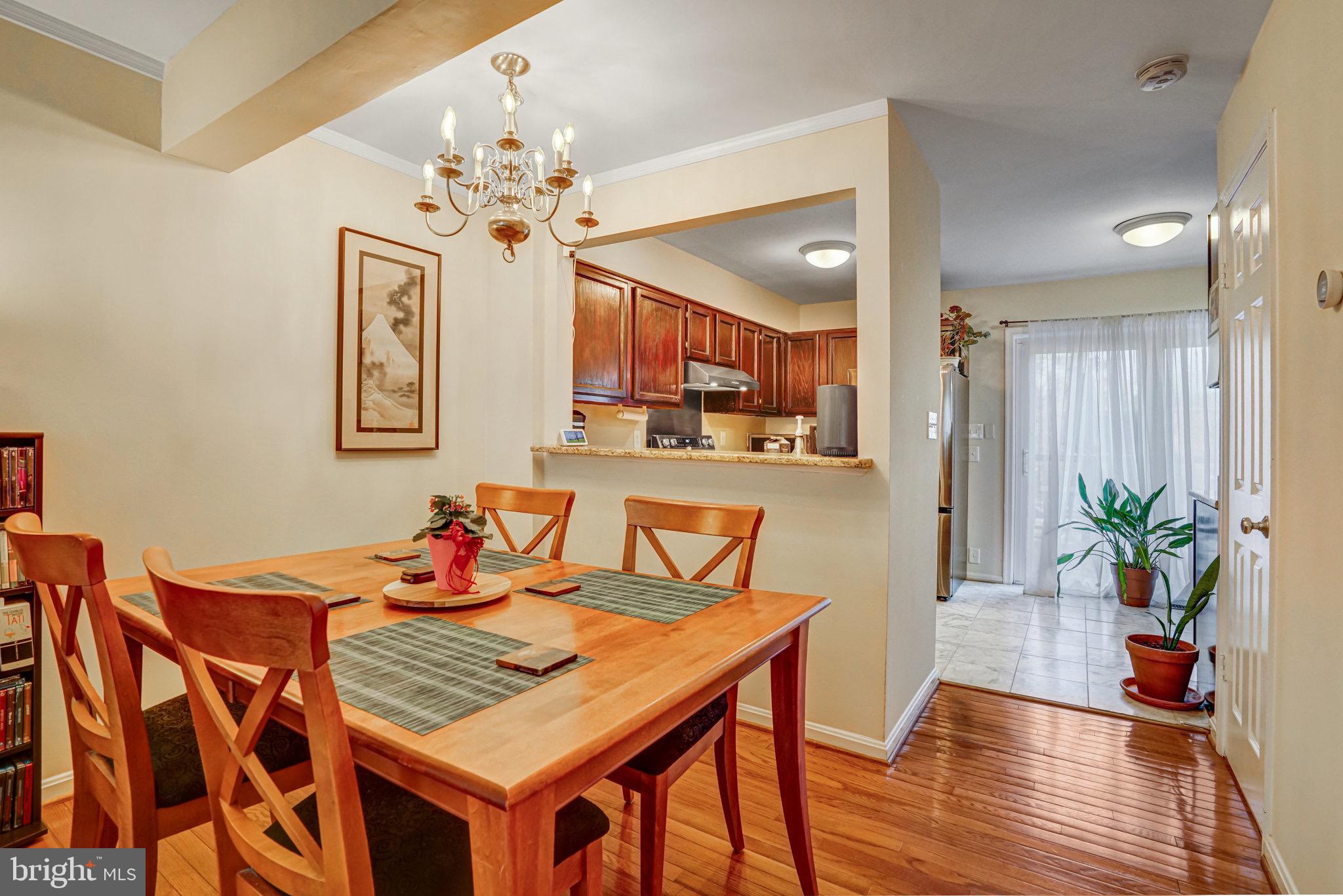 ST ANDREWS SQUARE - Residential