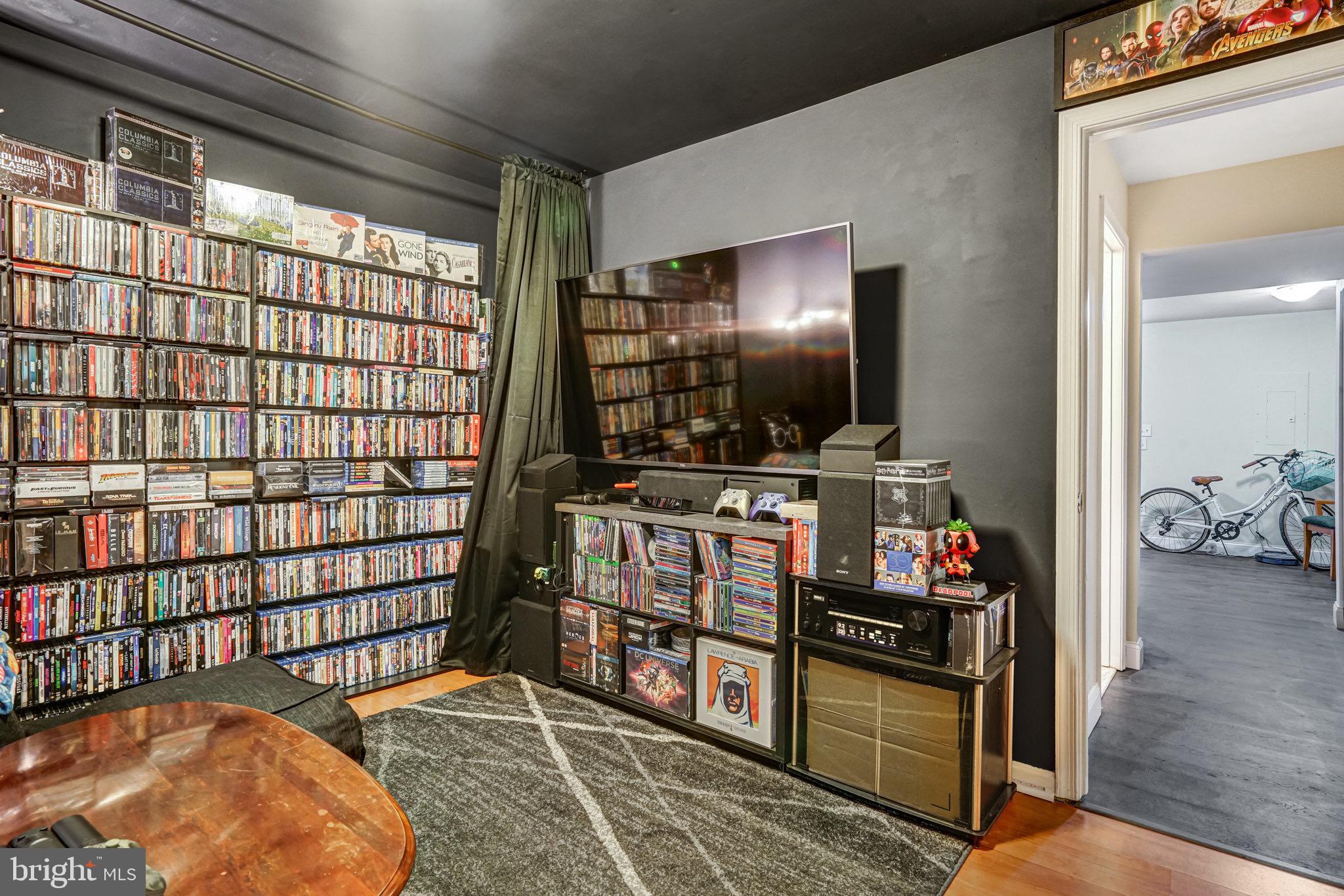 ST ANDREWS SQUARE - Residential