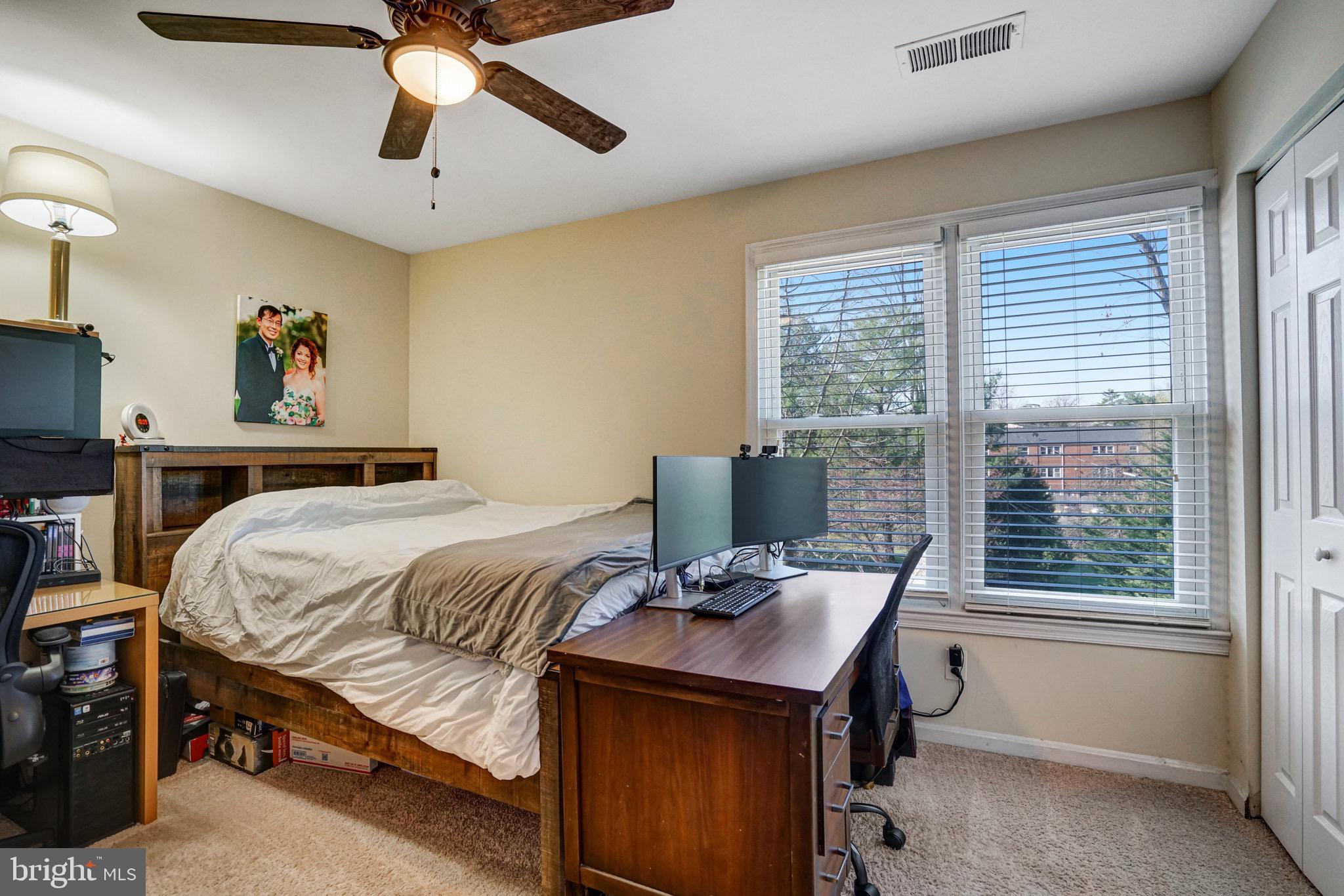 ST ANDREWS SQUARE - Residential