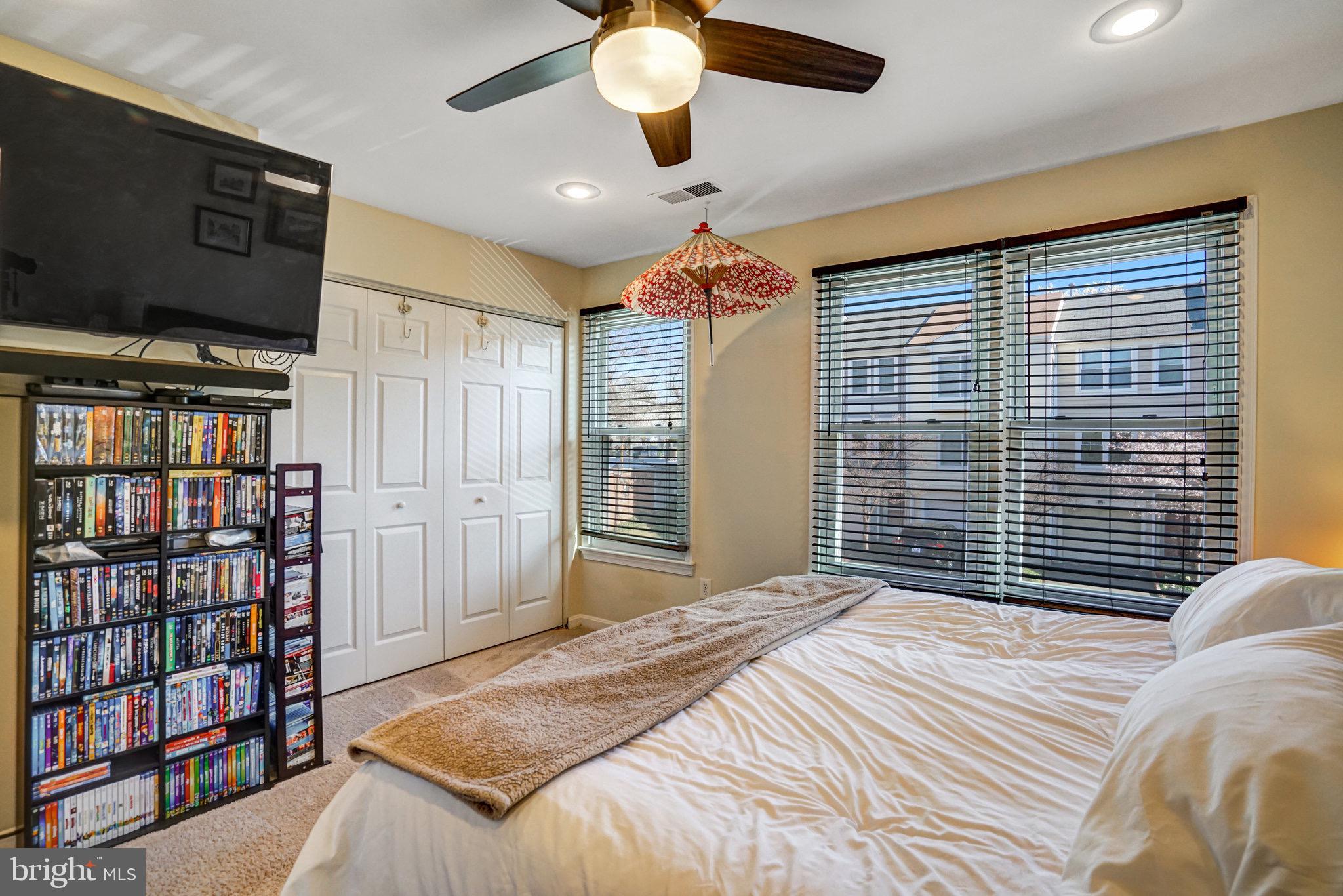 ST ANDREWS SQUARE - Residential