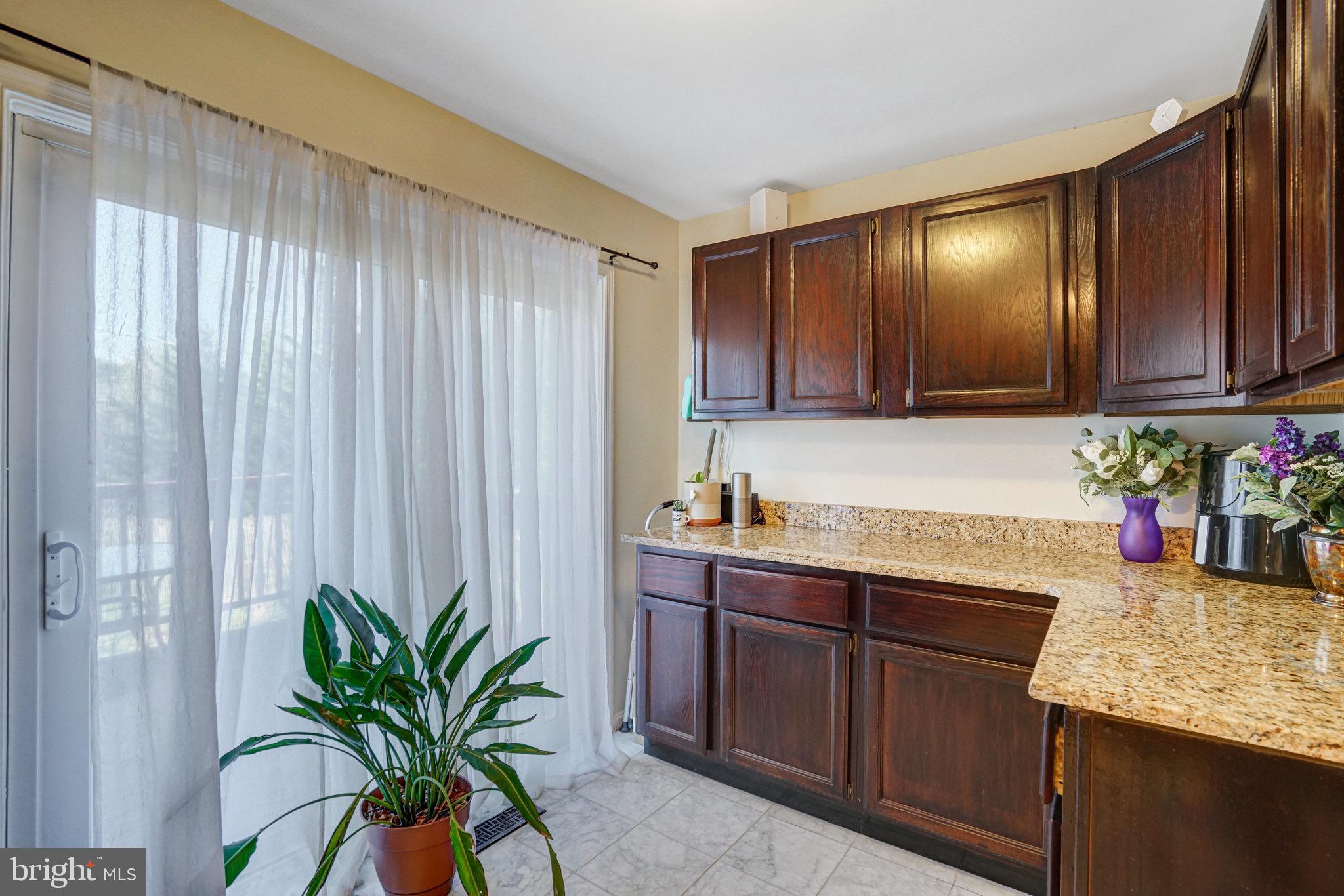 ST ANDREWS SQUARE - Residential