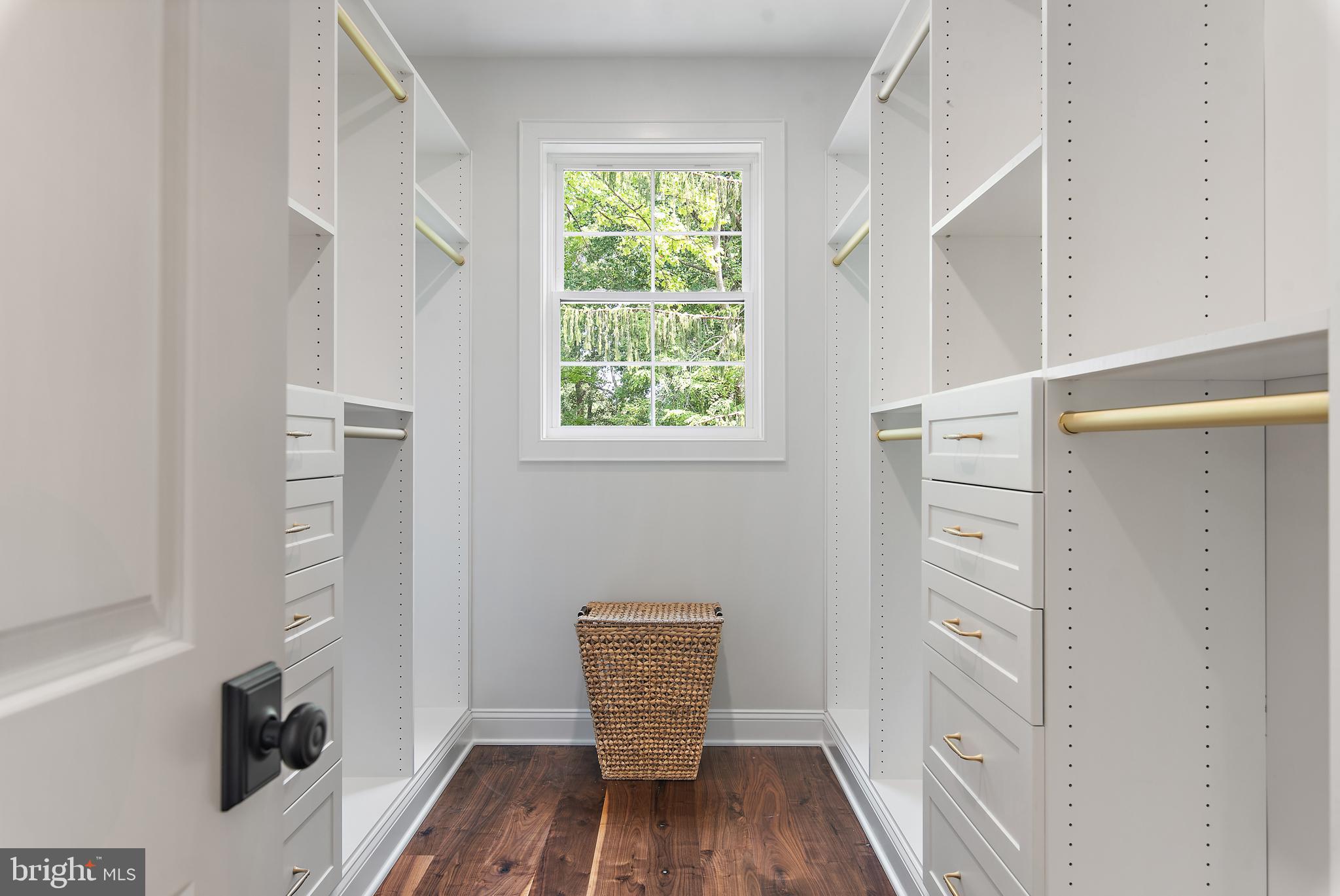 ANCHORAGE - Residential