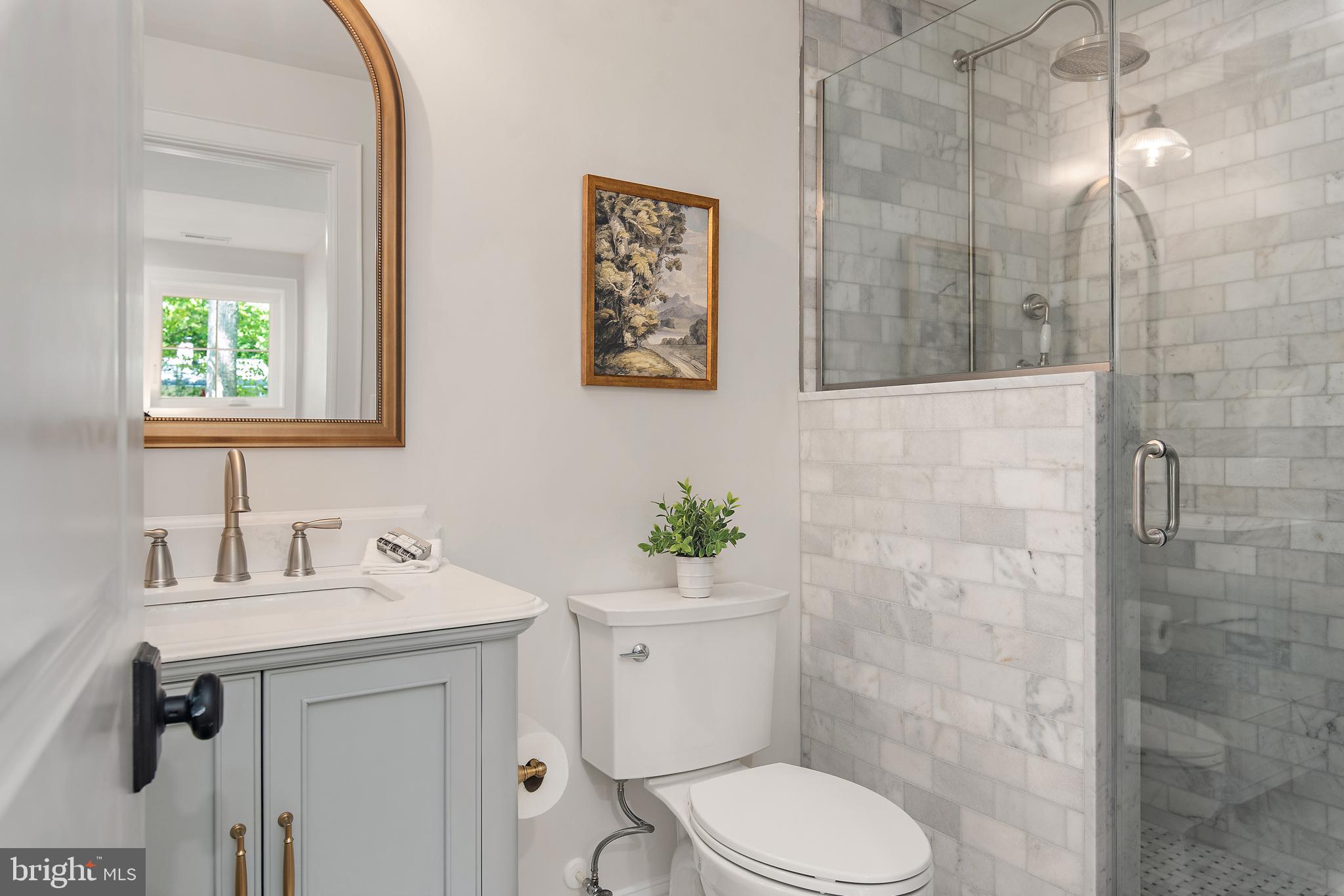 ANCHORAGE - Residential