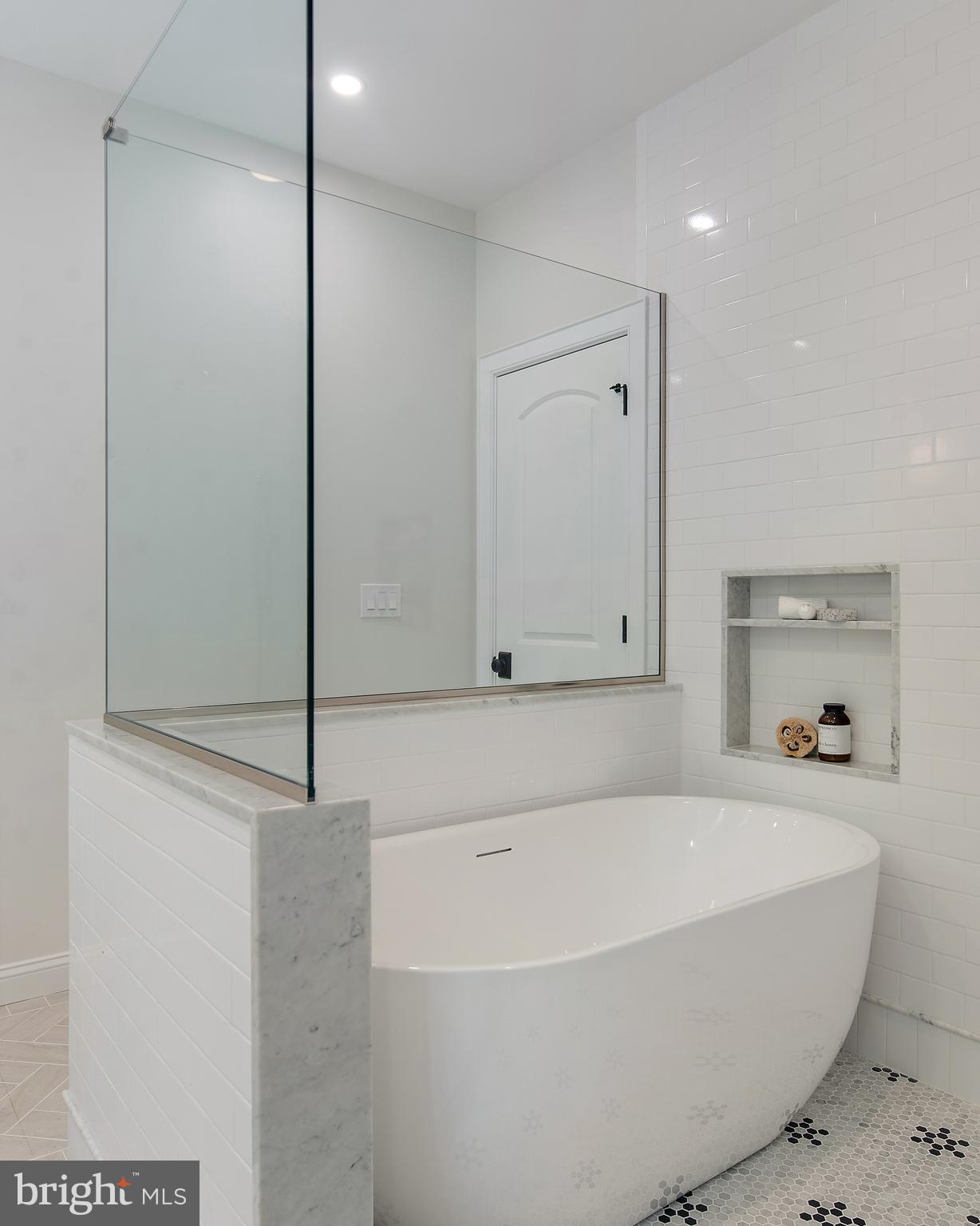 ANCHORAGE - Residential