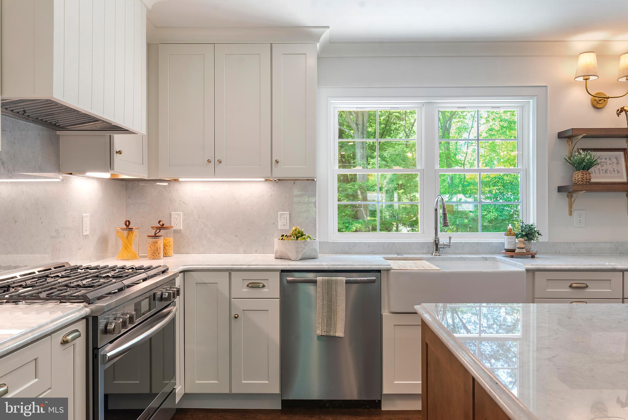 ANCHORAGE - Residential