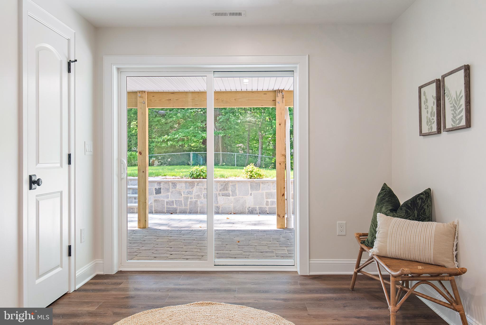 ANCHORAGE - Residential