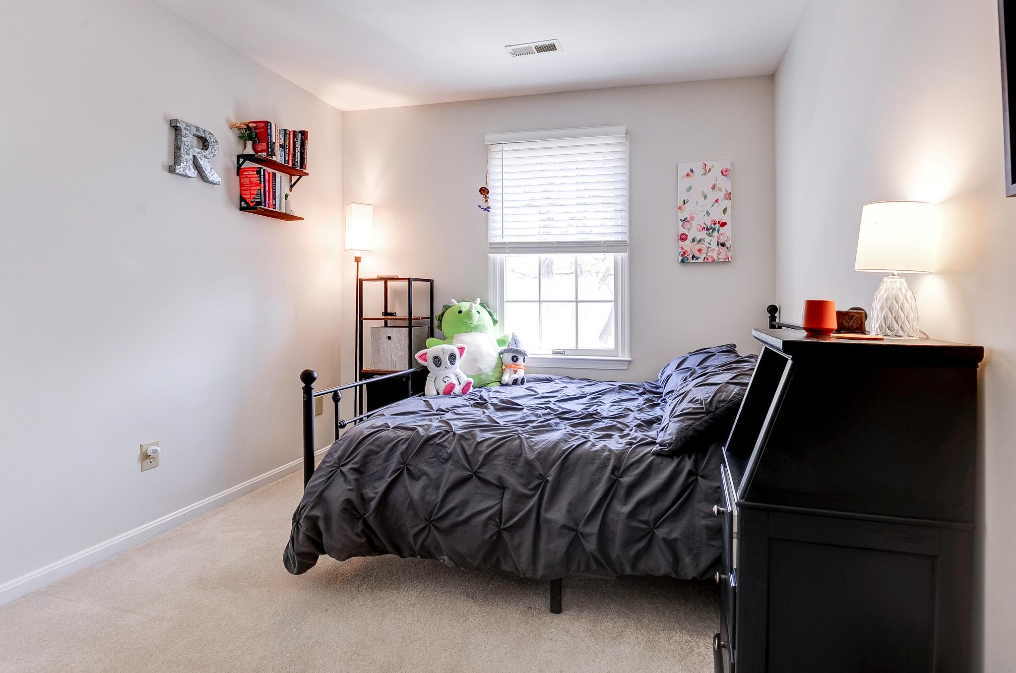 LEEDS SQUARE - Residential