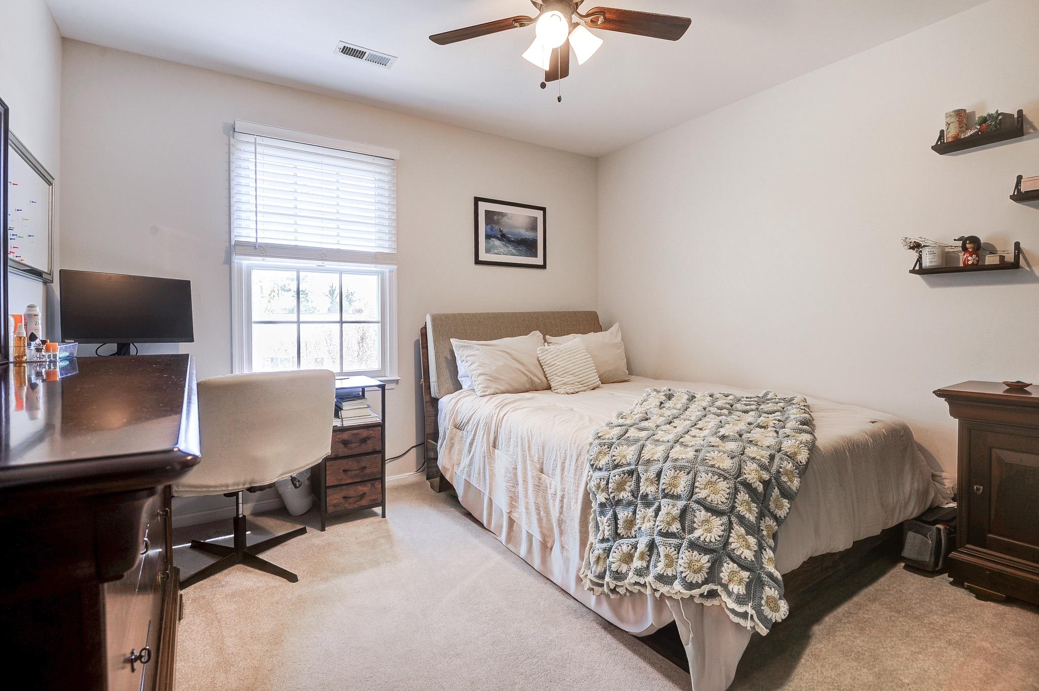 LEEDS SQUARE - Residential