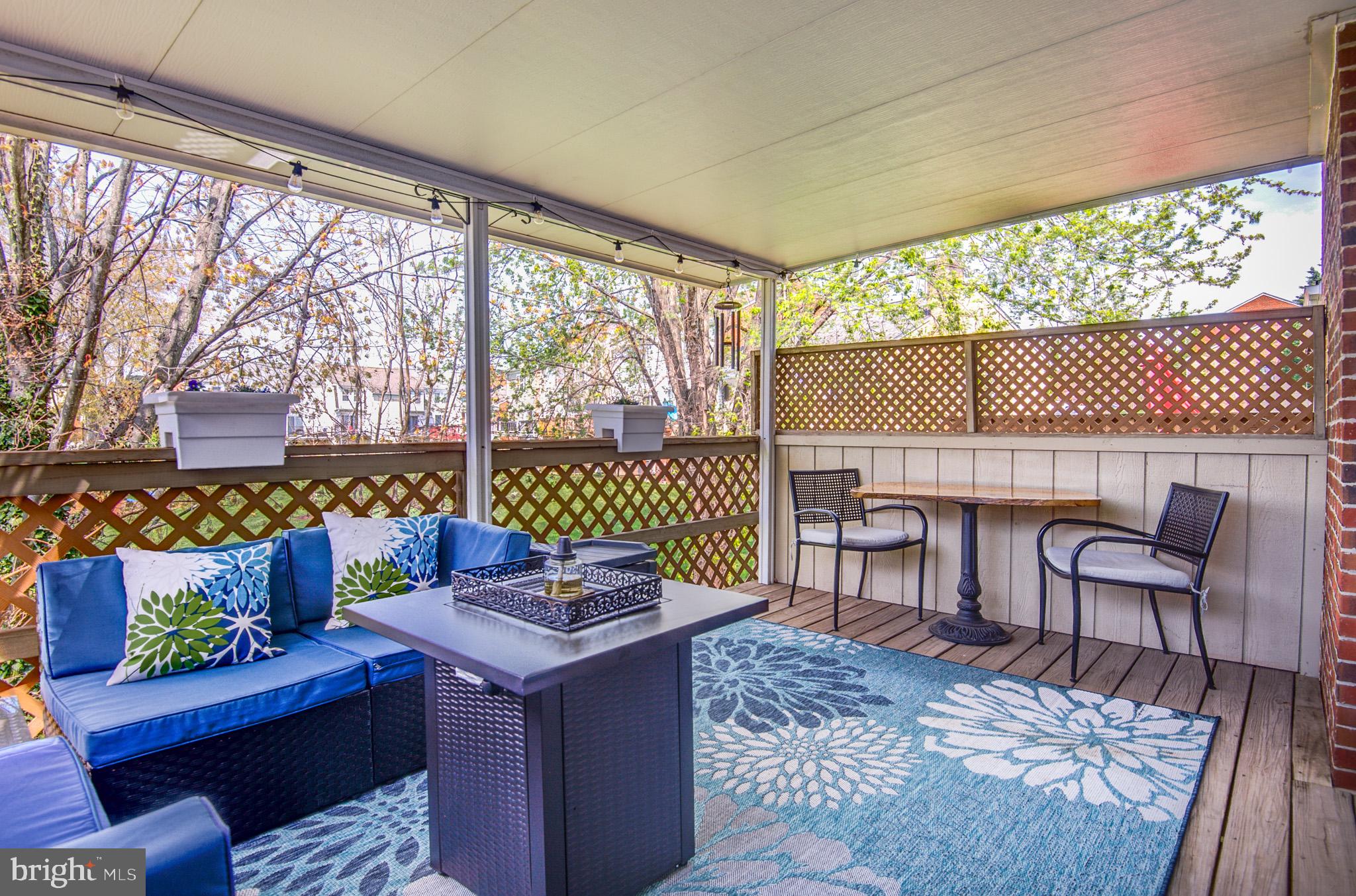 LEEDS SQUARE - Residential