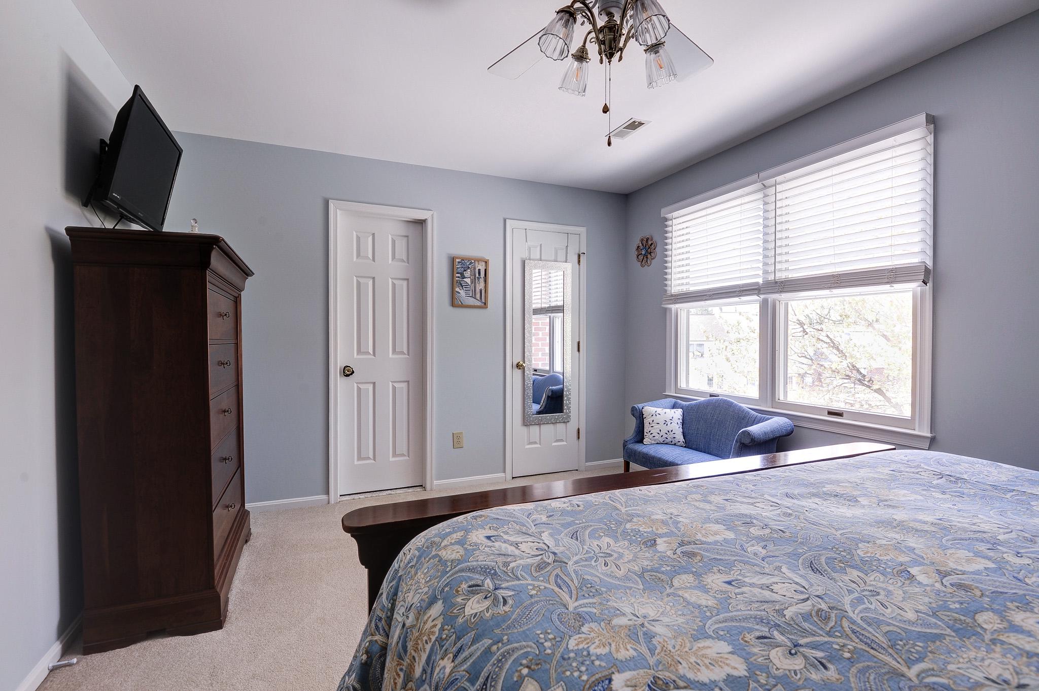 LEEDS SQUARE - Residential