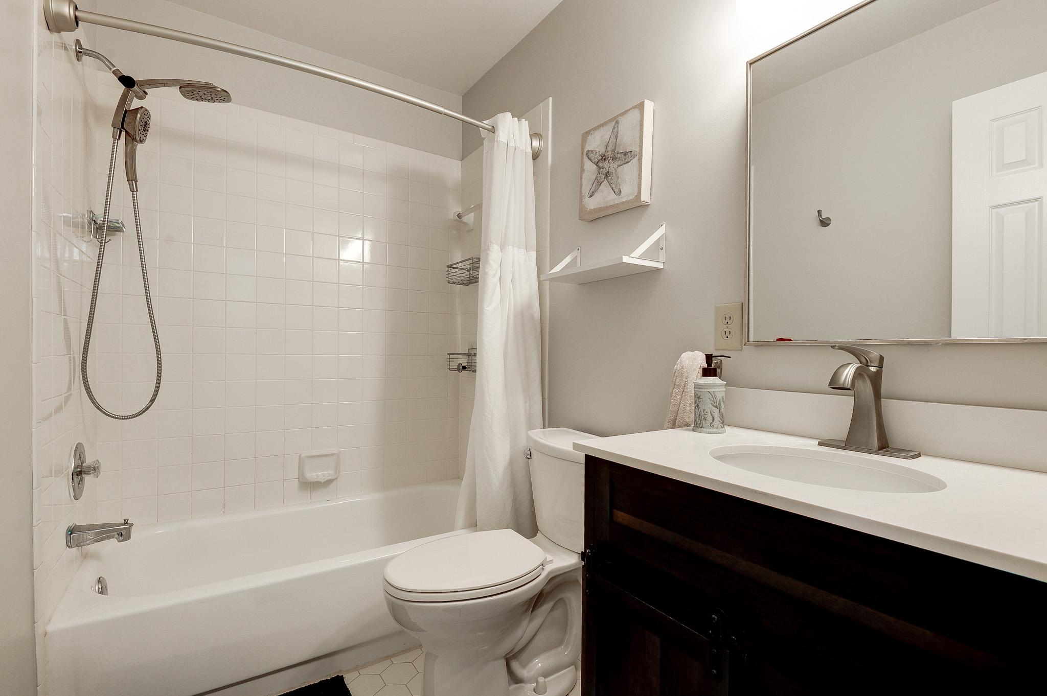 LEEDS SQUARE - Residential