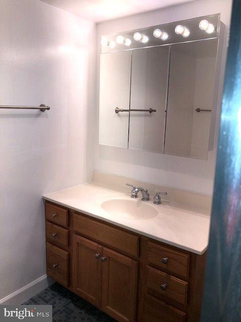 TOWER VILLAS - Residential Lease