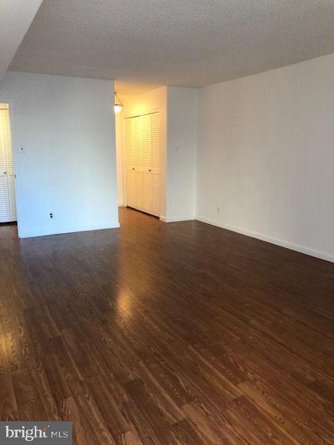 TOWER VILLAS - Residential Lease