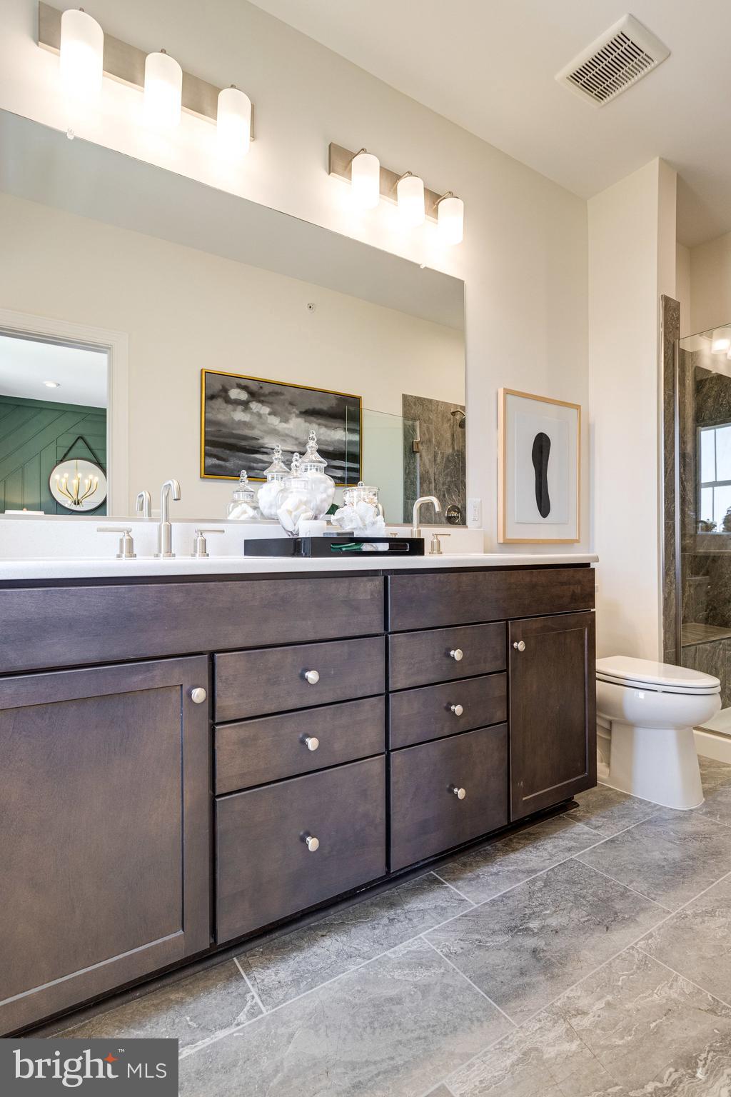 NORTH HILL - Residential