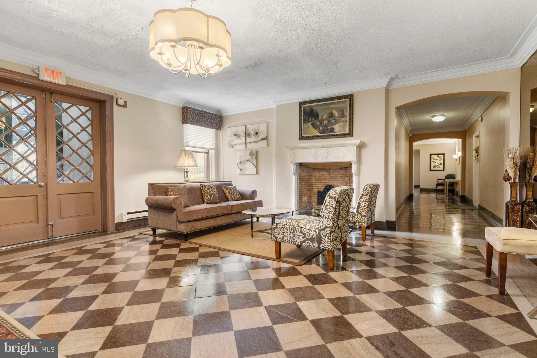 900 VALLEY ROAD C-403