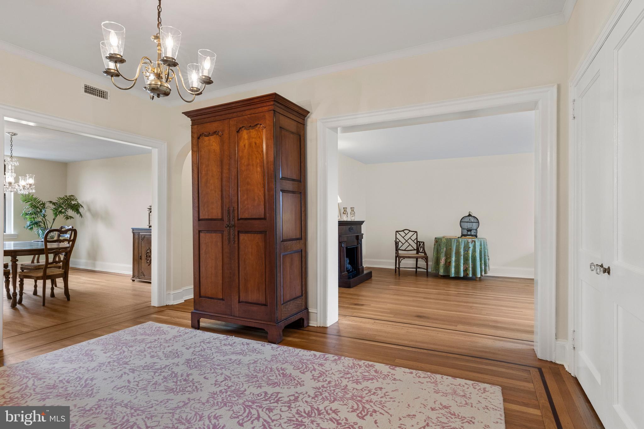 900 VALLEY ROAD C-403