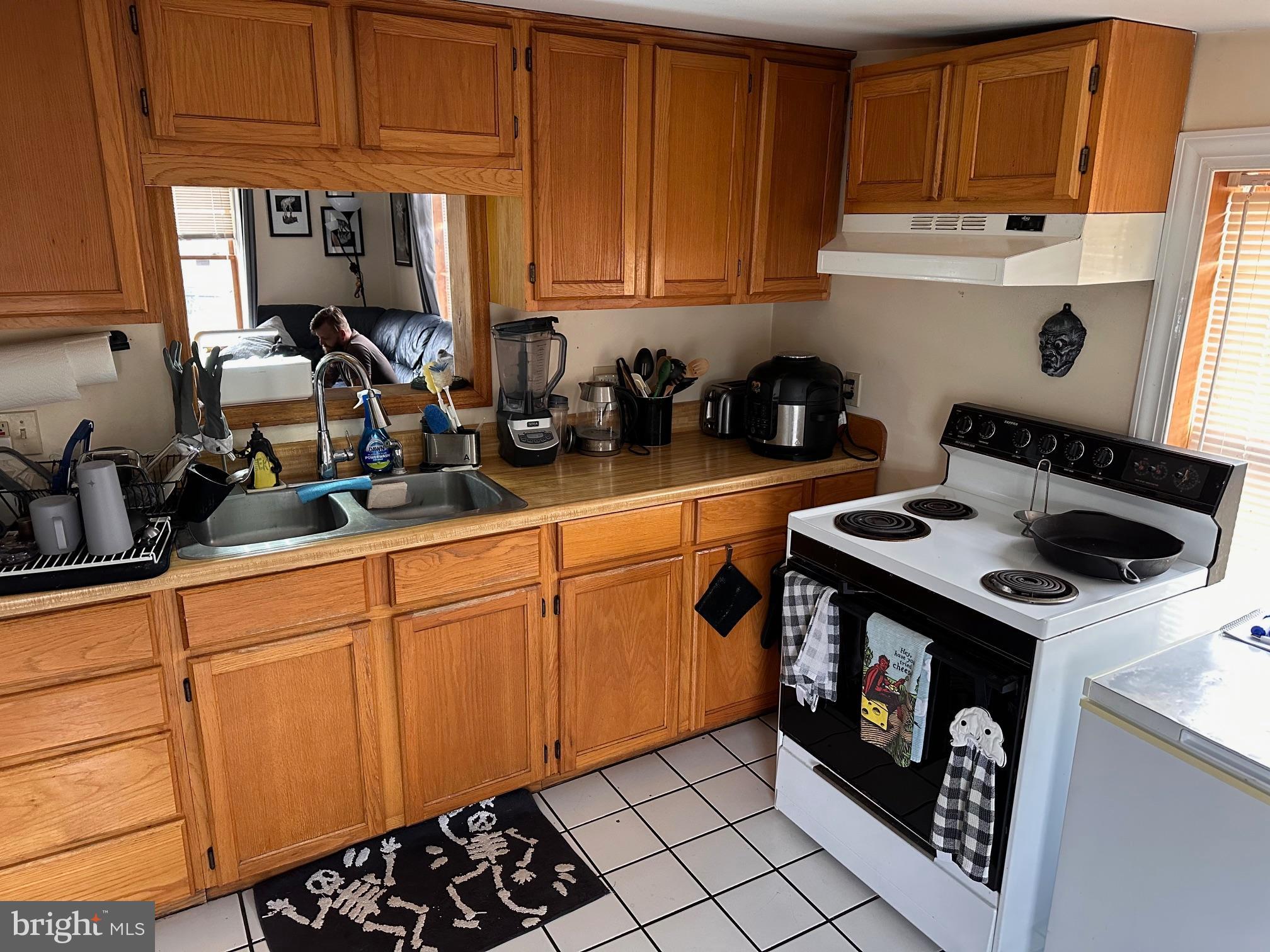 ROSEMORE ESTS - Residential