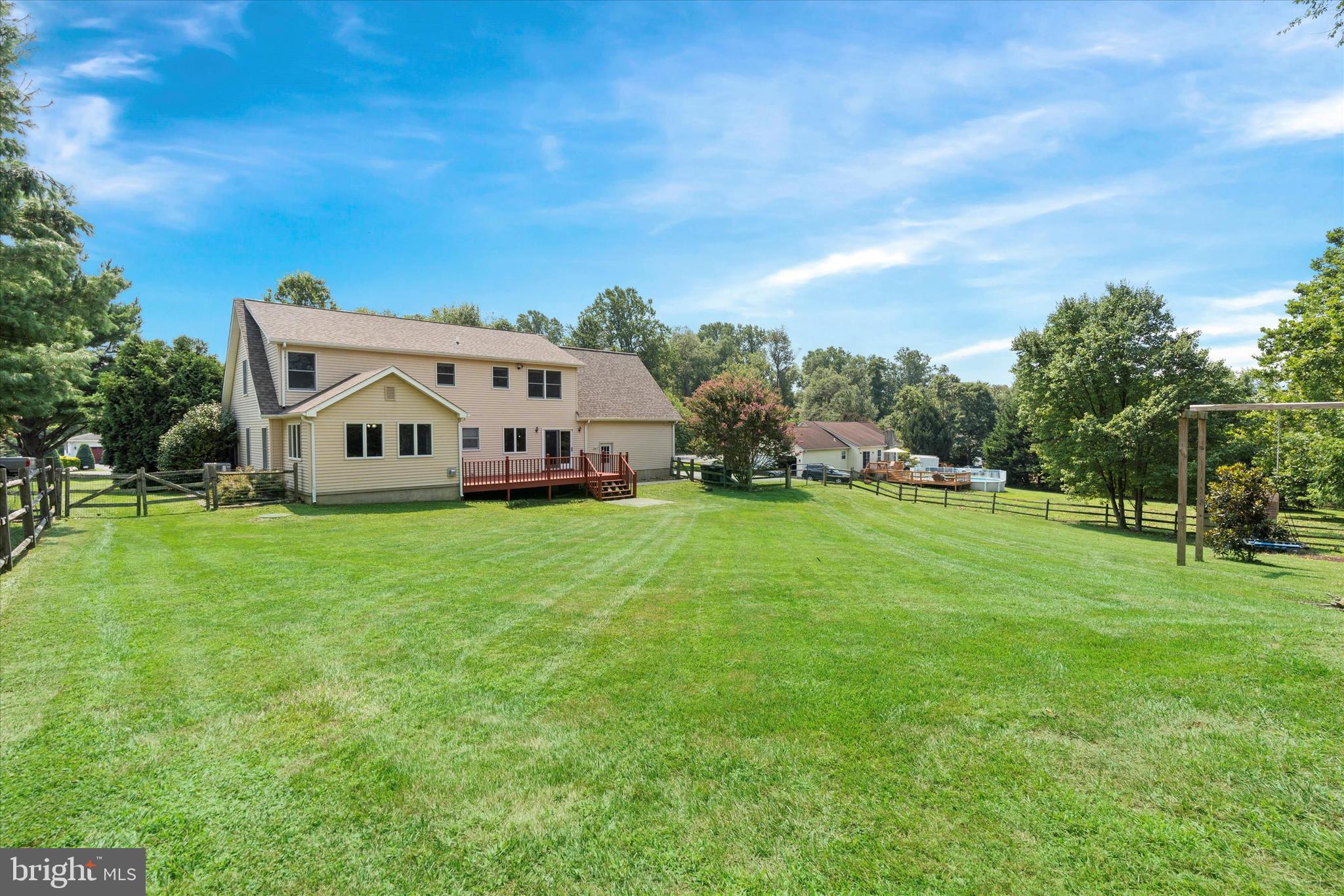 CHIPPENDALE - Residential